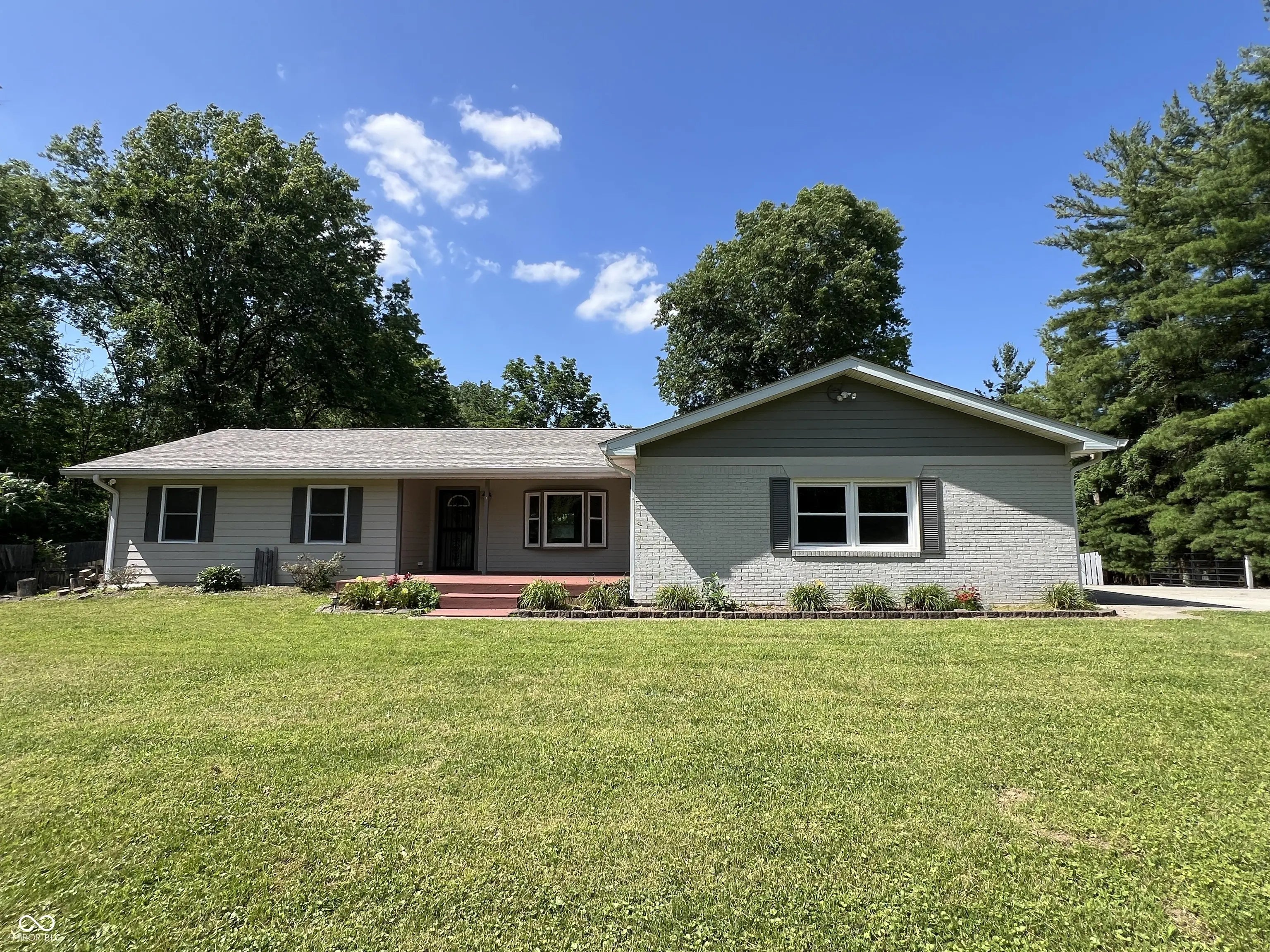 6238 E Southport Road, Indianapolis