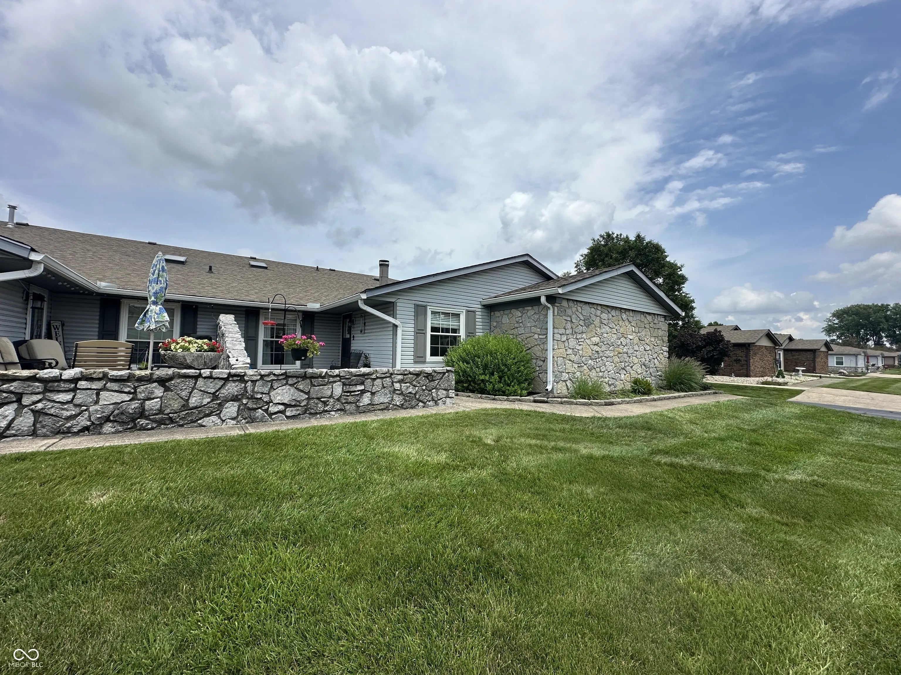 Photo of 1001 Paradise Court F Greenwood, IN 46143