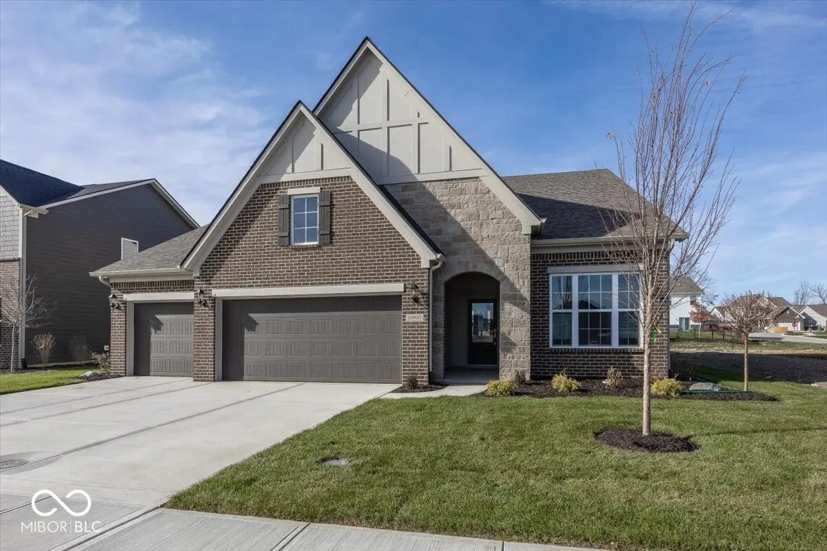 Photo of 19990 Stone Side Drive Westfield, IN 46074