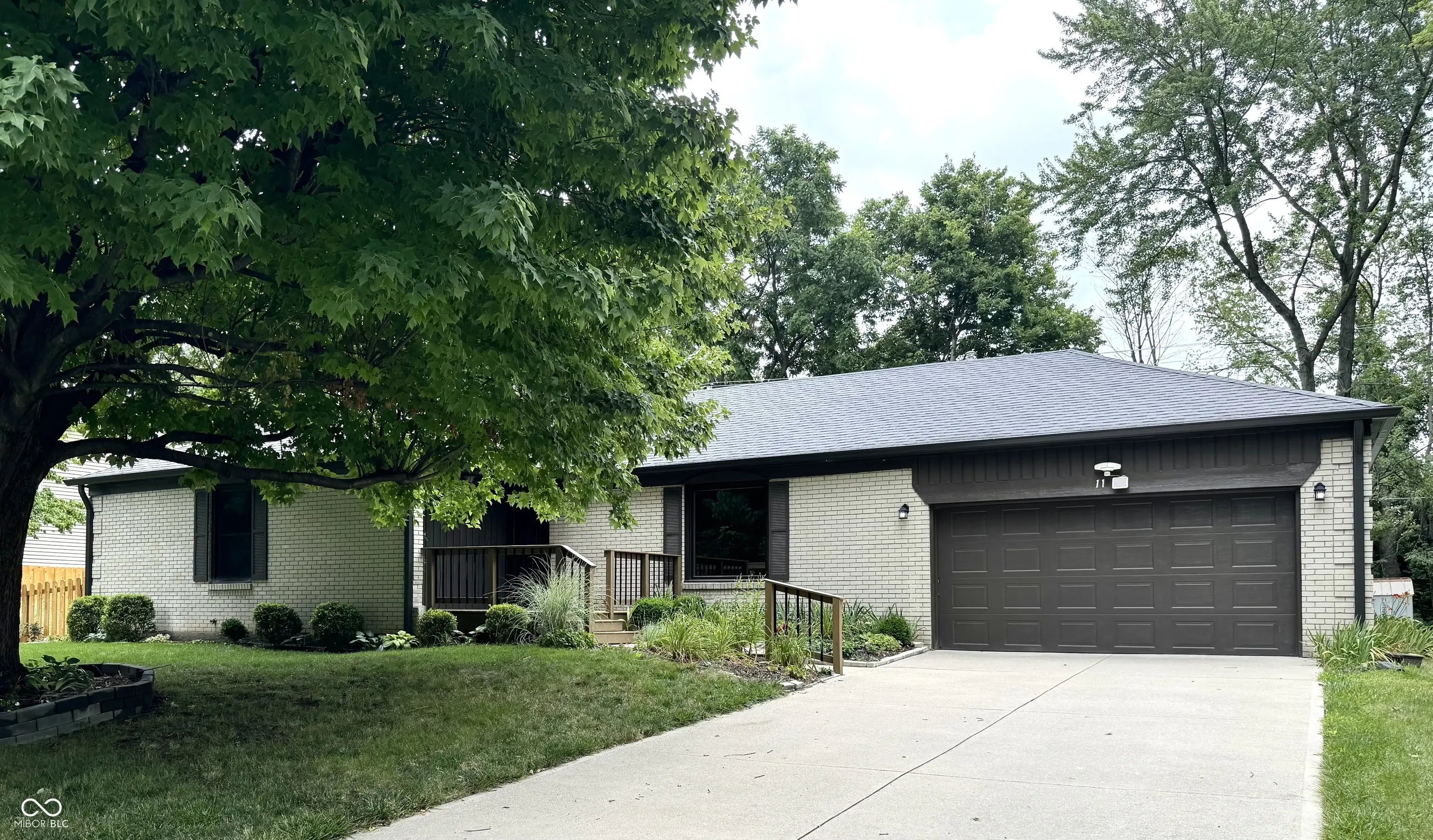 11 N Restin Road, Greenwood