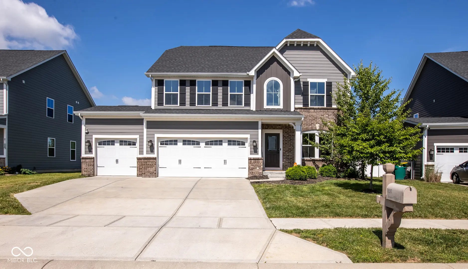 7128 Verwood Court, Plainfield
