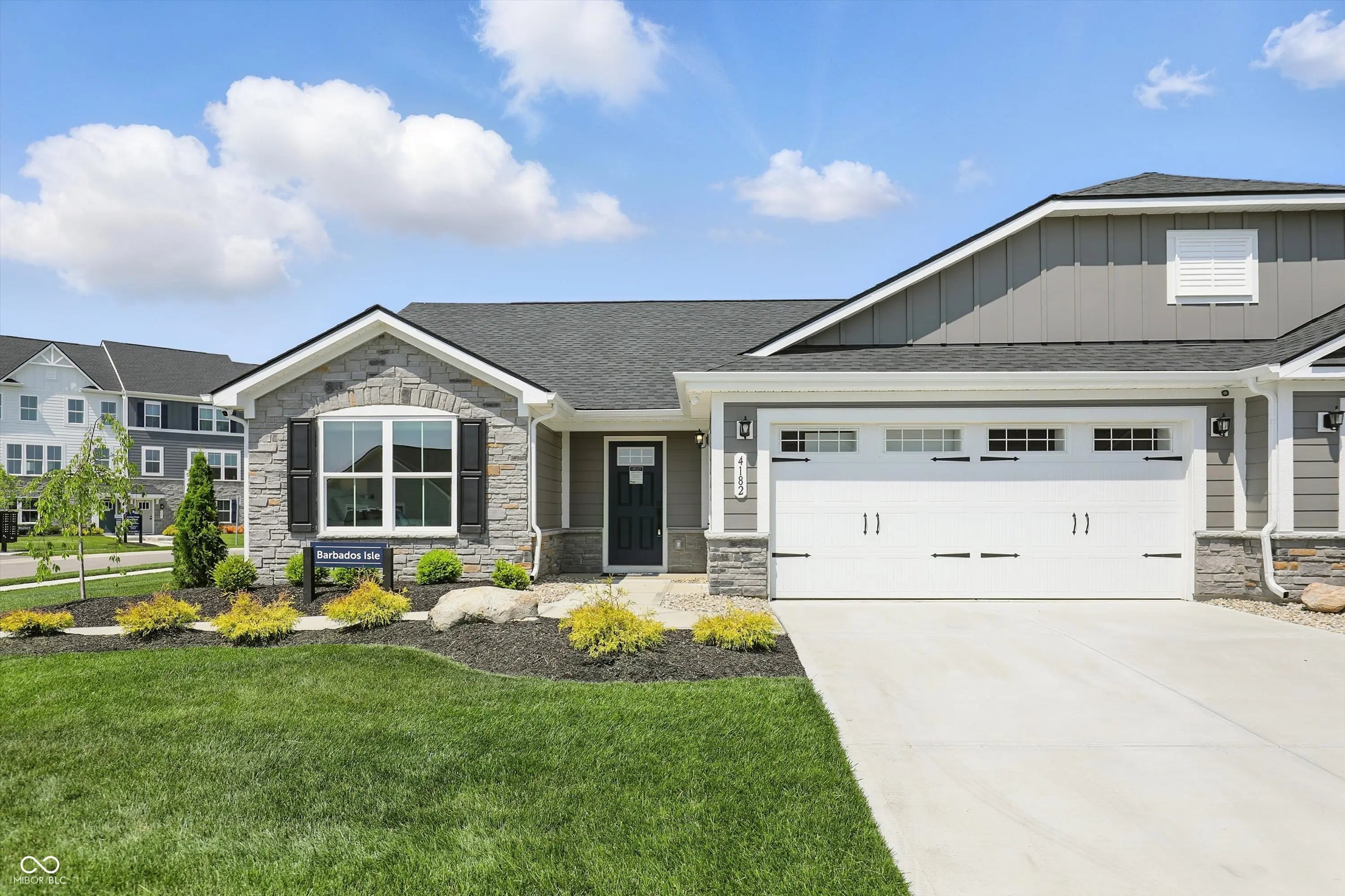 4182 Hume Avenue, Plainfield