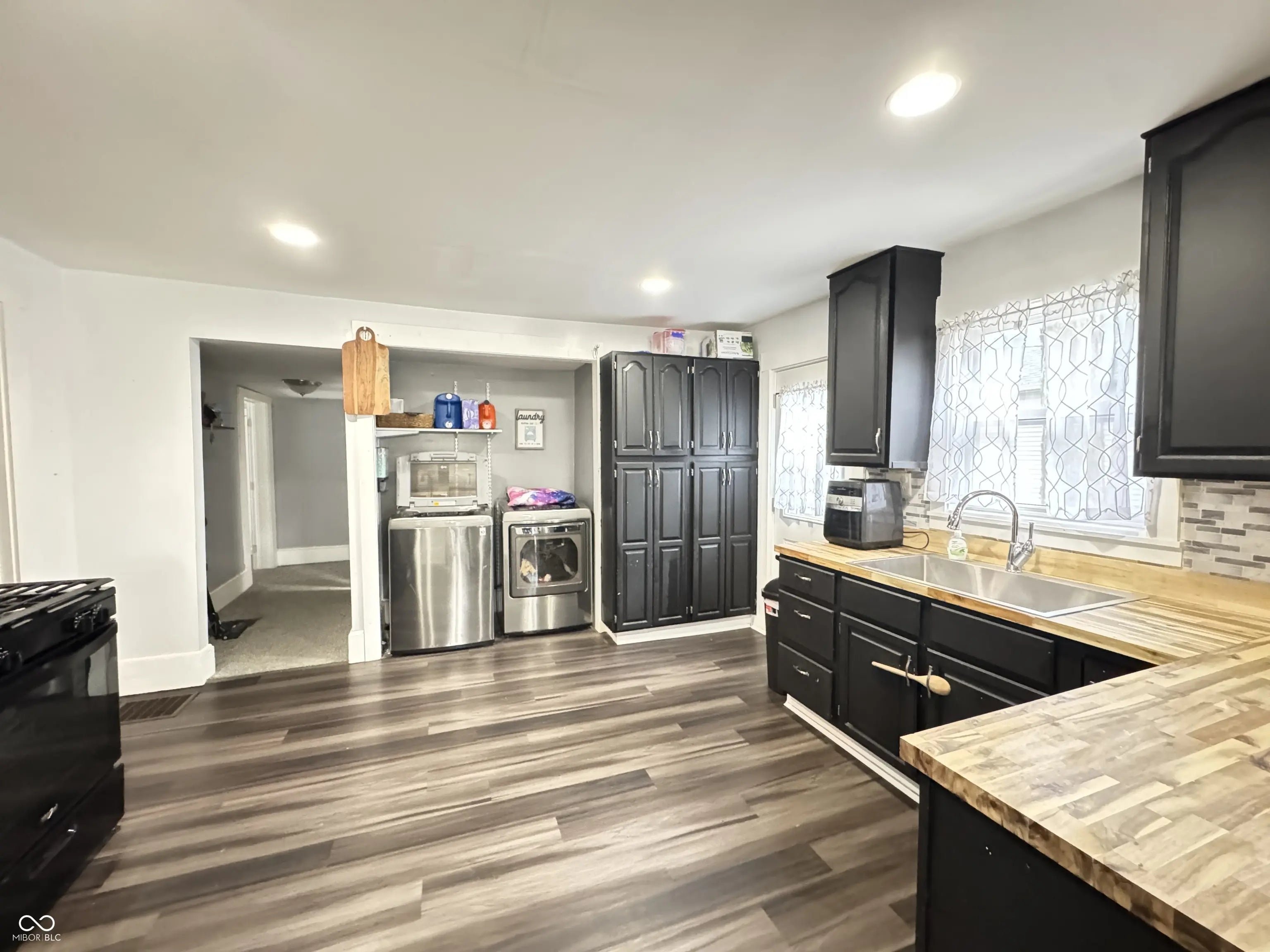 817 Pearl Street MLS 22047148 No Subdivision photo 6