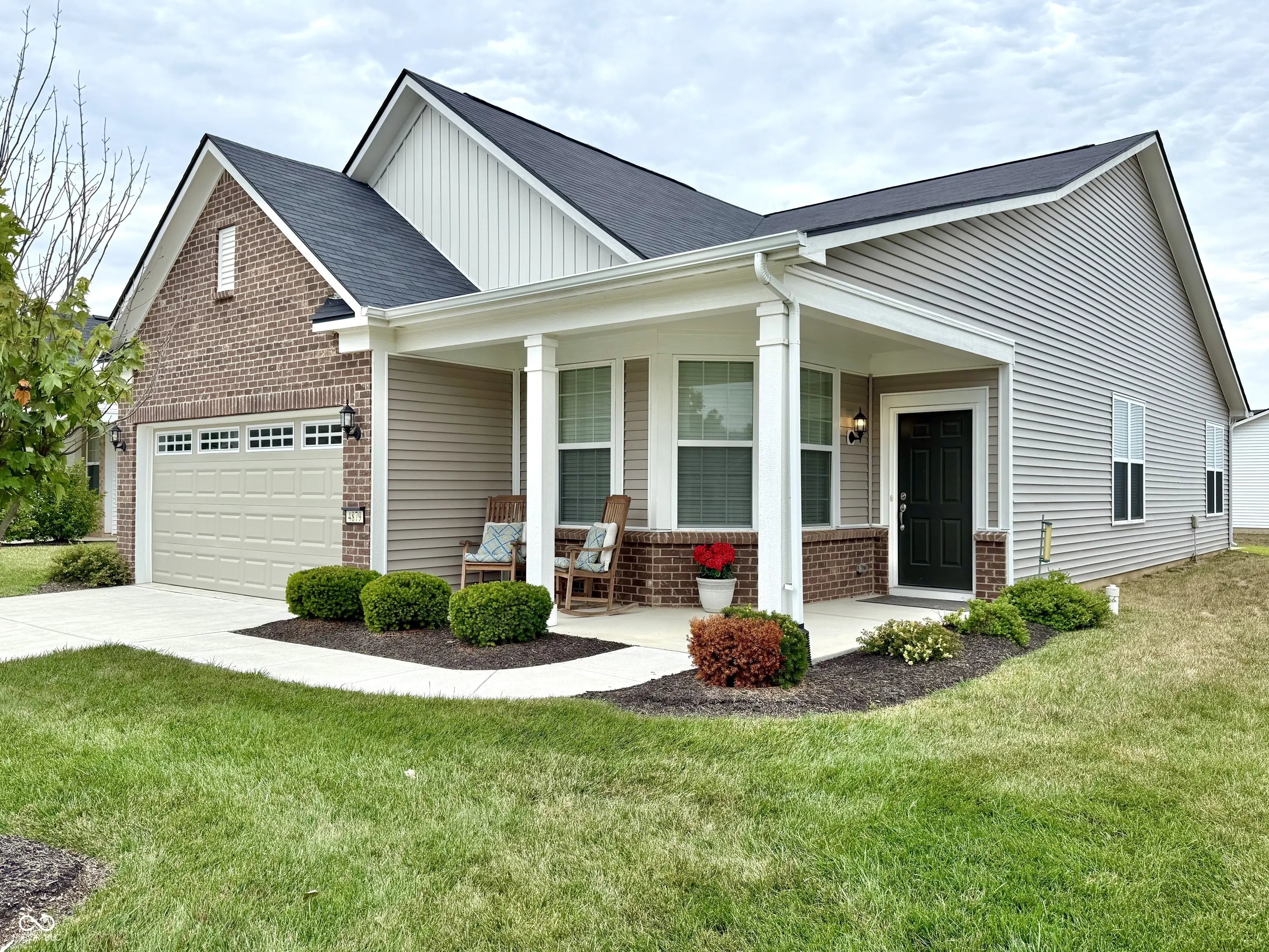 4879 Larkspur Drive, Plainfield