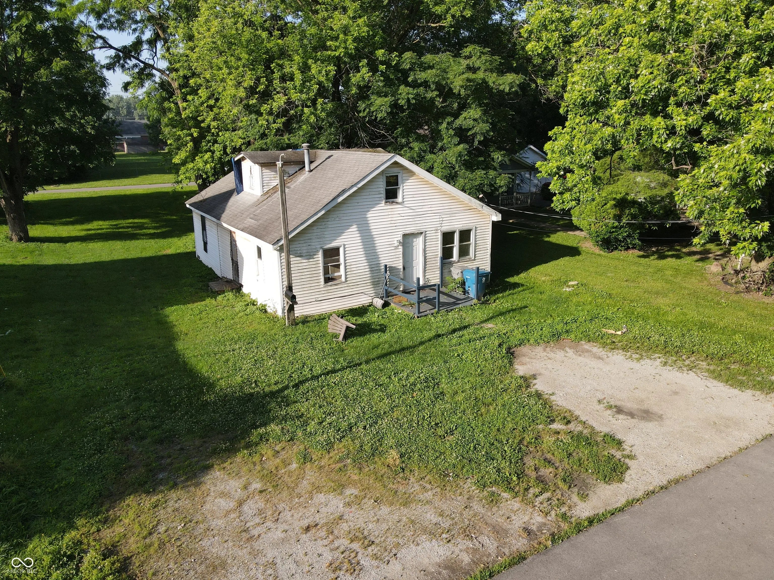 Photo of 1367 Mulberry Street Noblesville, IN 46060