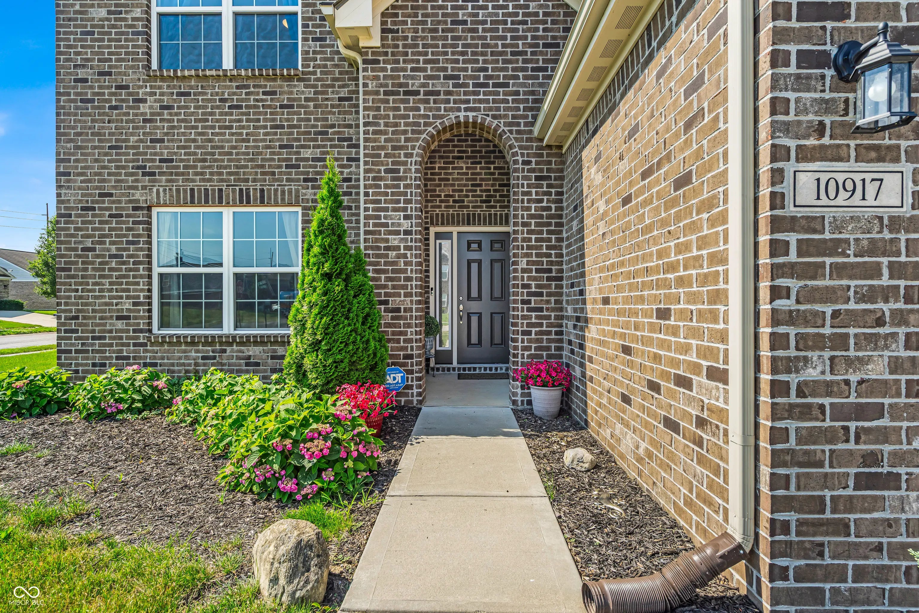 10917 Hunter Lake Lane MLS 22047353 Lakes At Grassy Creek photo 1