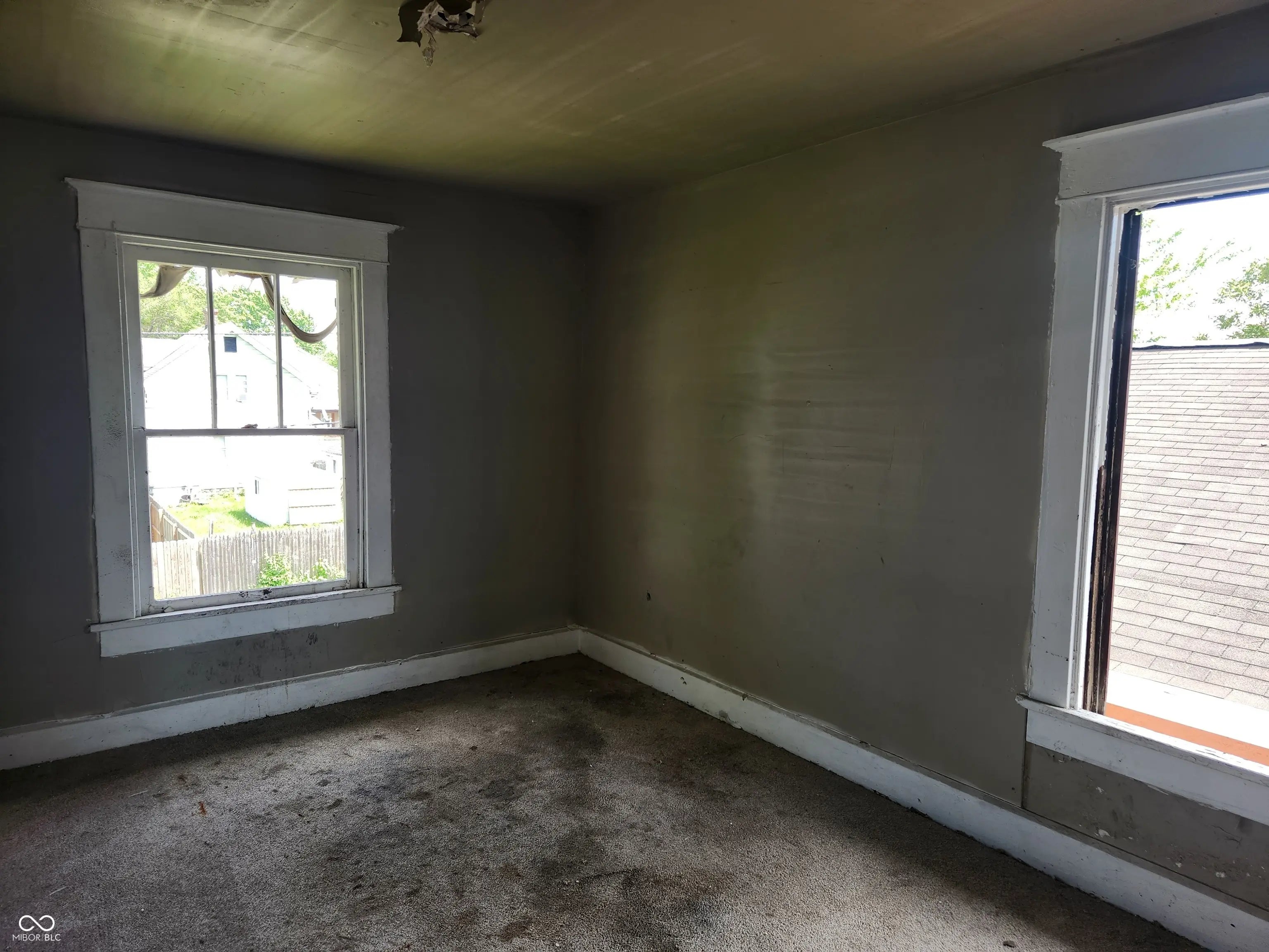 835-837 N Gray Street MLS 22047355 No Subdivision photo 10