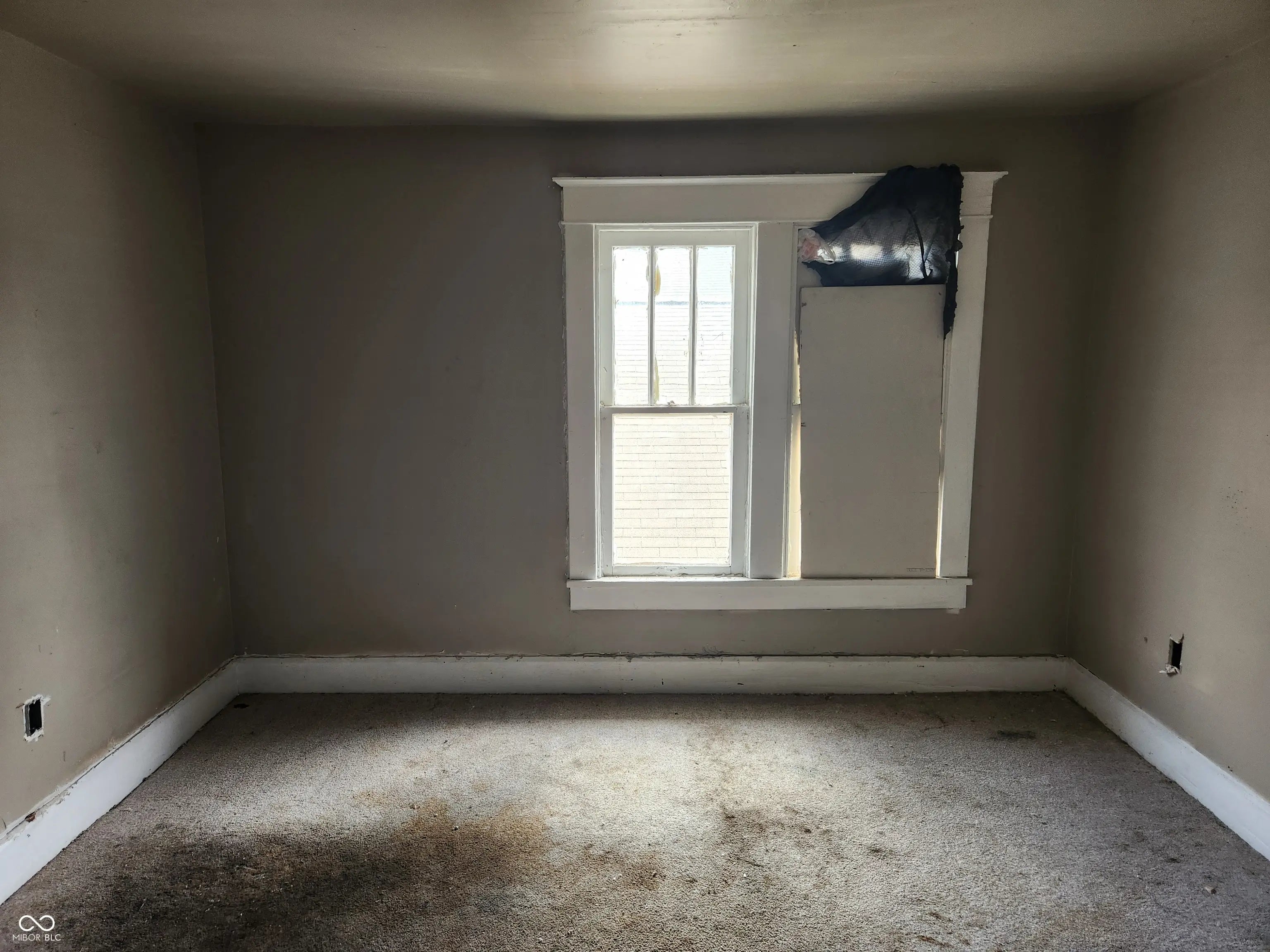 835-837 N Gray Street MLS 22047355 No Subdivision photo 12