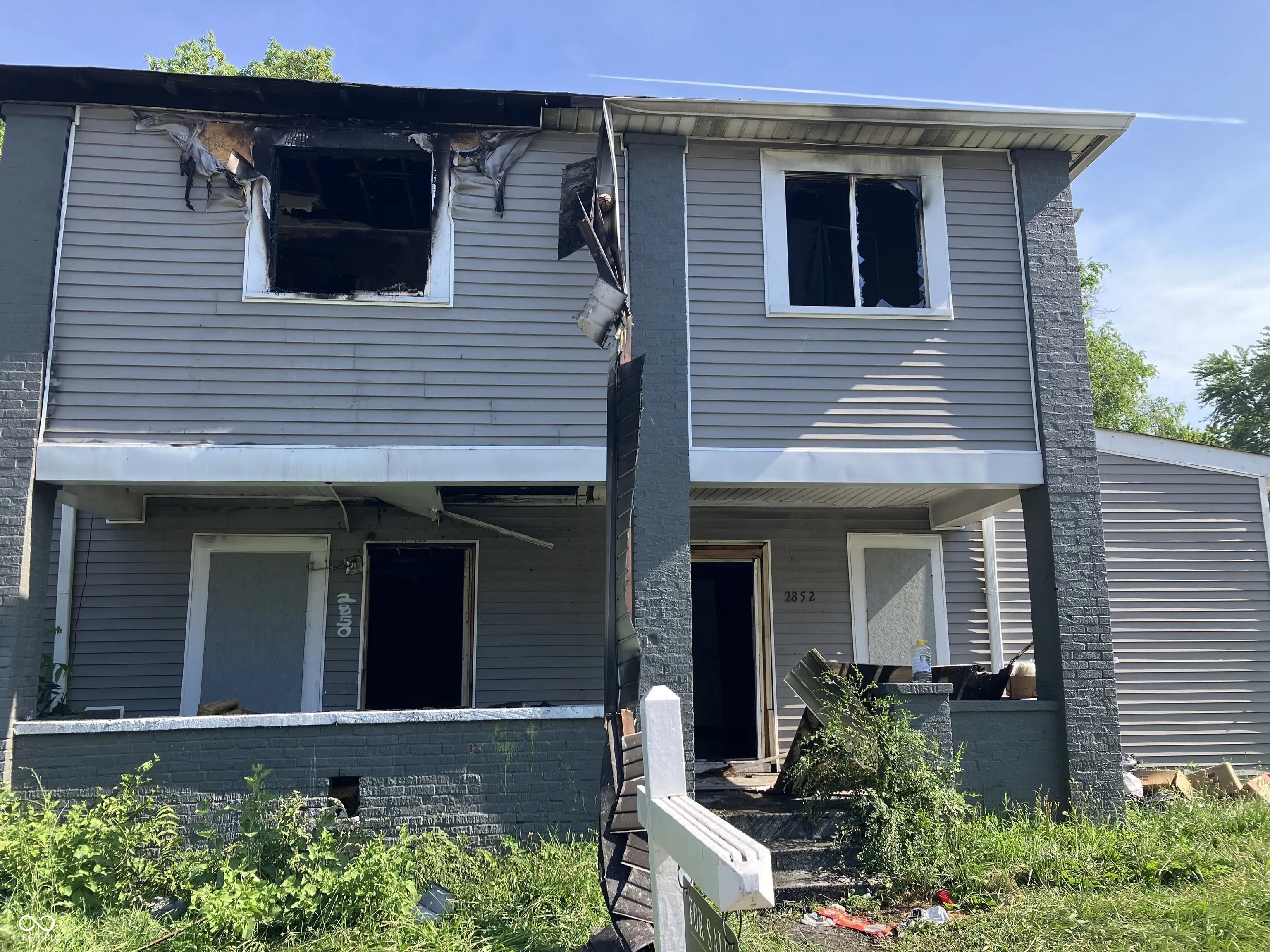 2850-2852 E New York Street, Indianapolis
