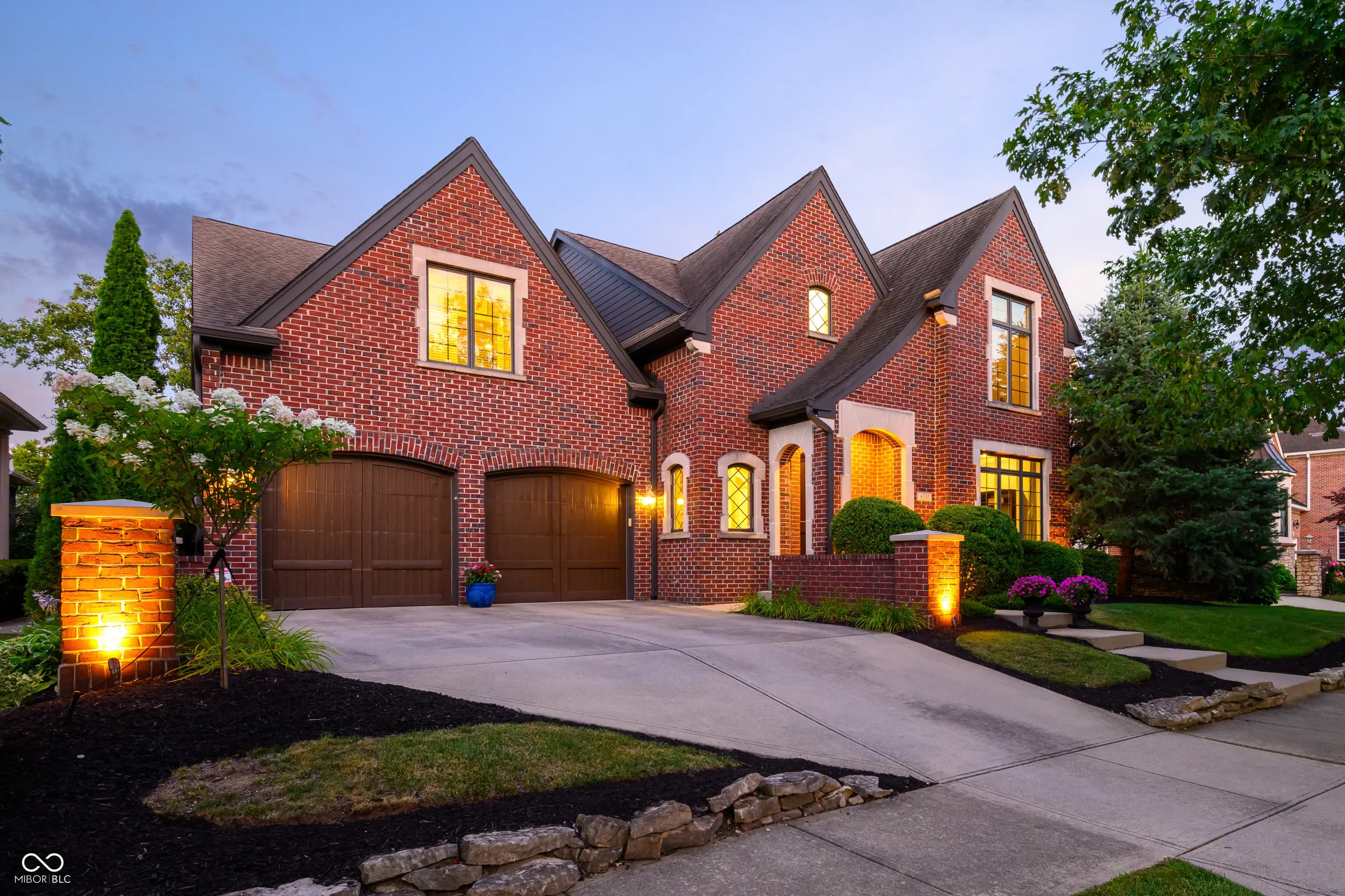 6731 W Stonegate Drive, Zionsville