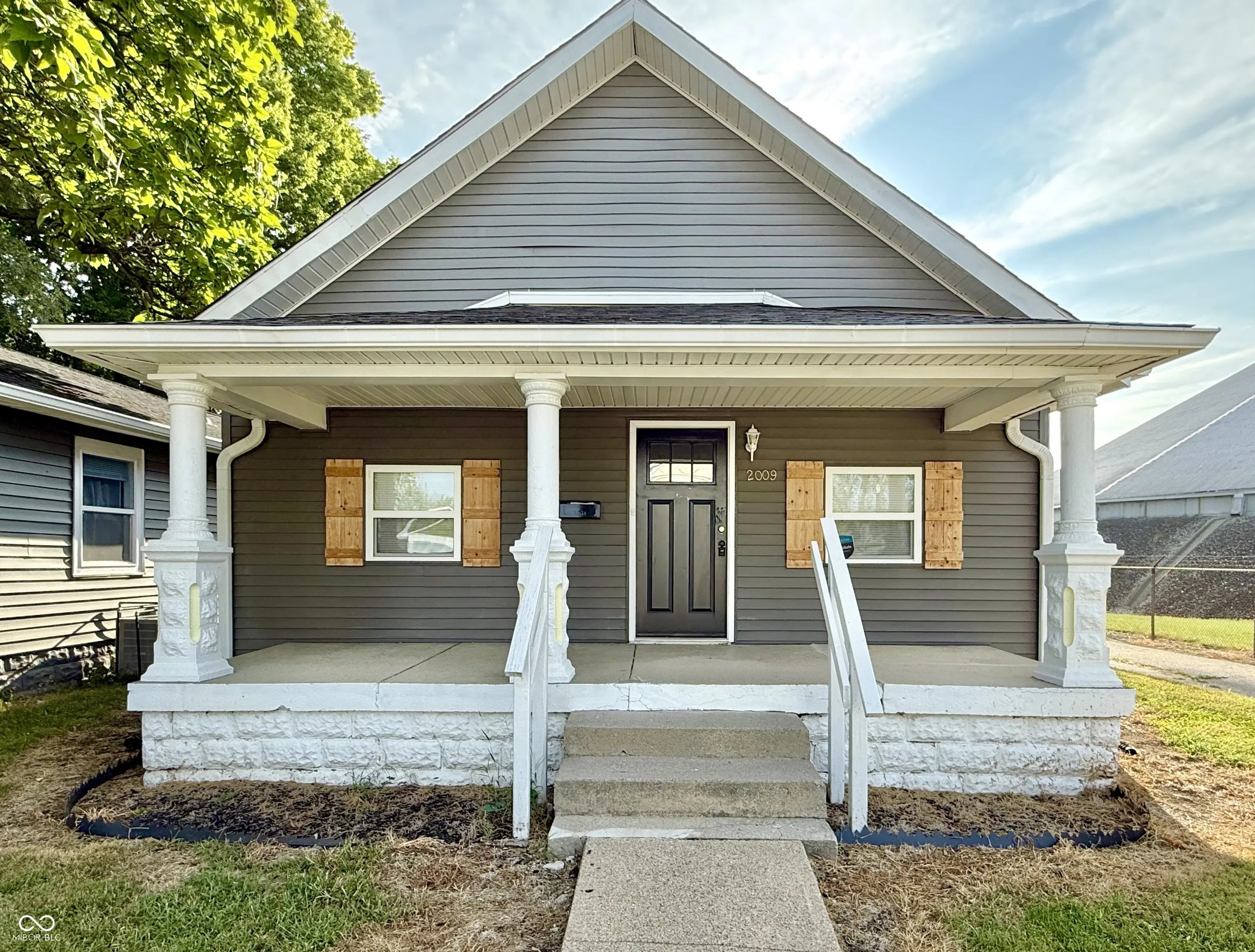 2009 Gent Avenue, Indianapolis