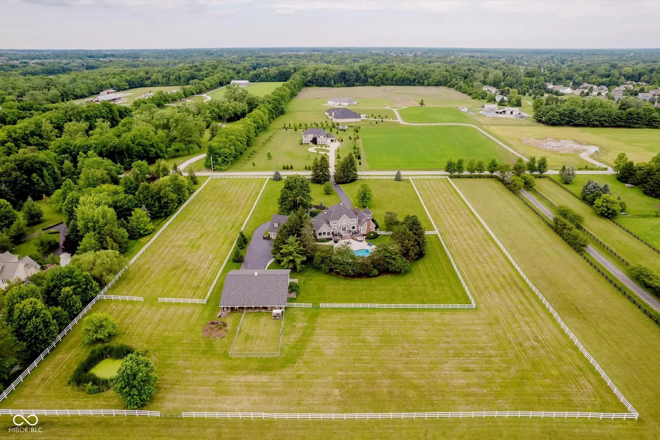 8275 Hunt Club Road, Zionsville