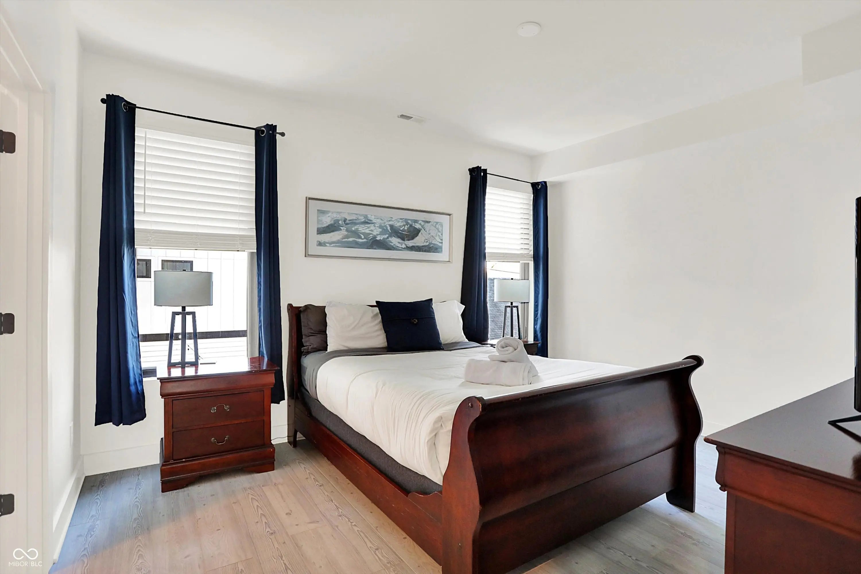 1405 E Vermont Street MLS 22047693 Arsenal Park photo 17