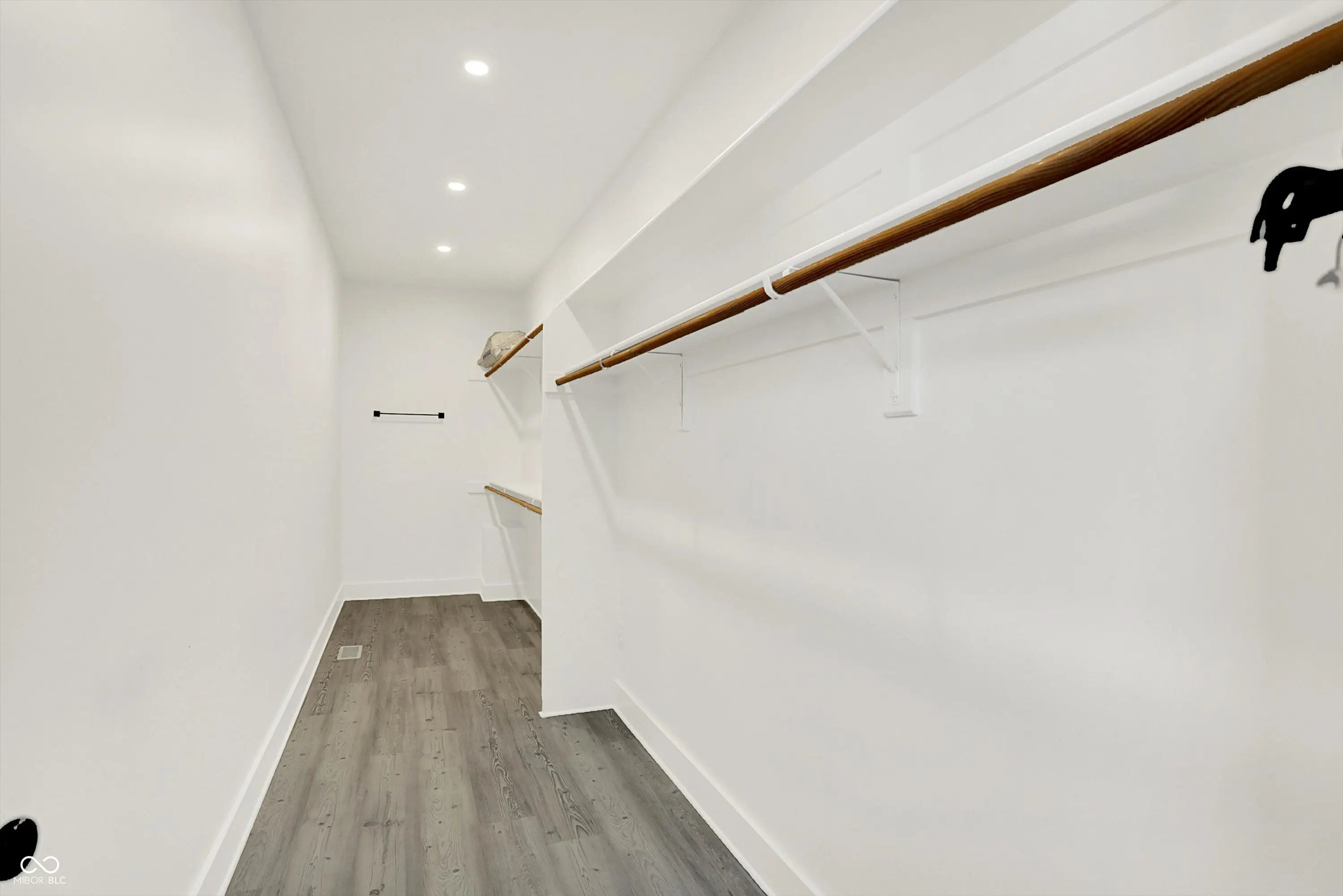 1405 E Vermont Street MLS 22047693 Arsenal Park photo 34