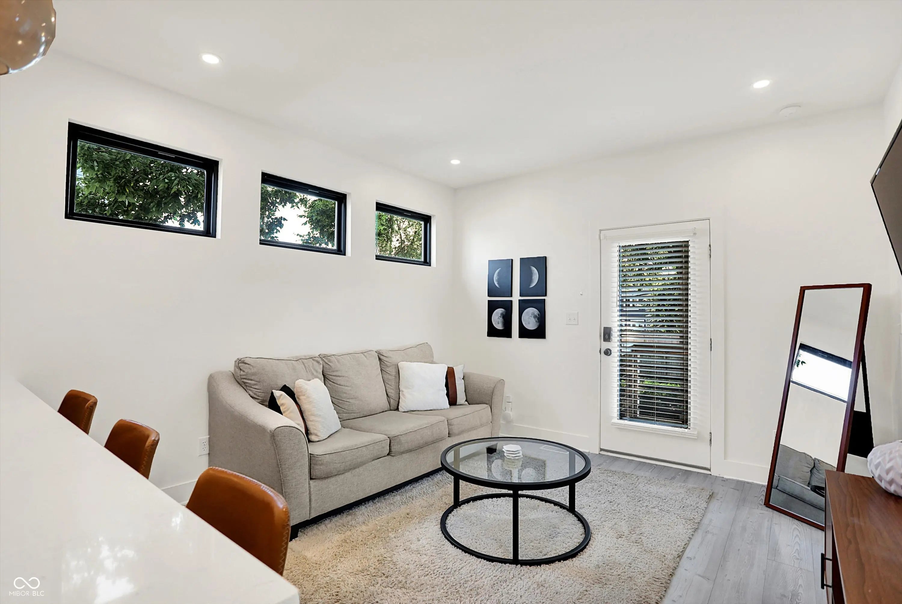 1405 E Vermont Street MLS 22047693 Arsenal Park photo 41