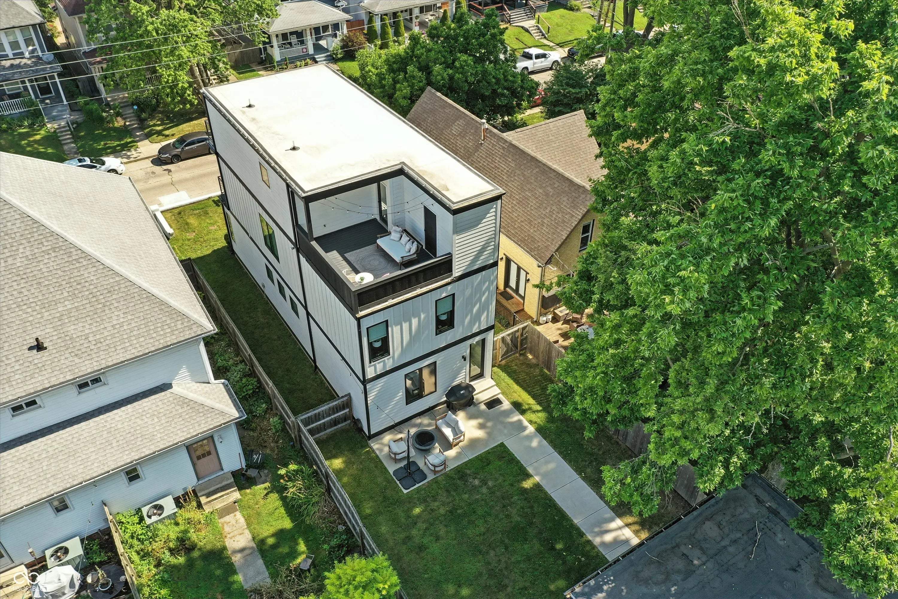 1405 E Vermont Street MLS 22047693 Arsenal Park photo 56