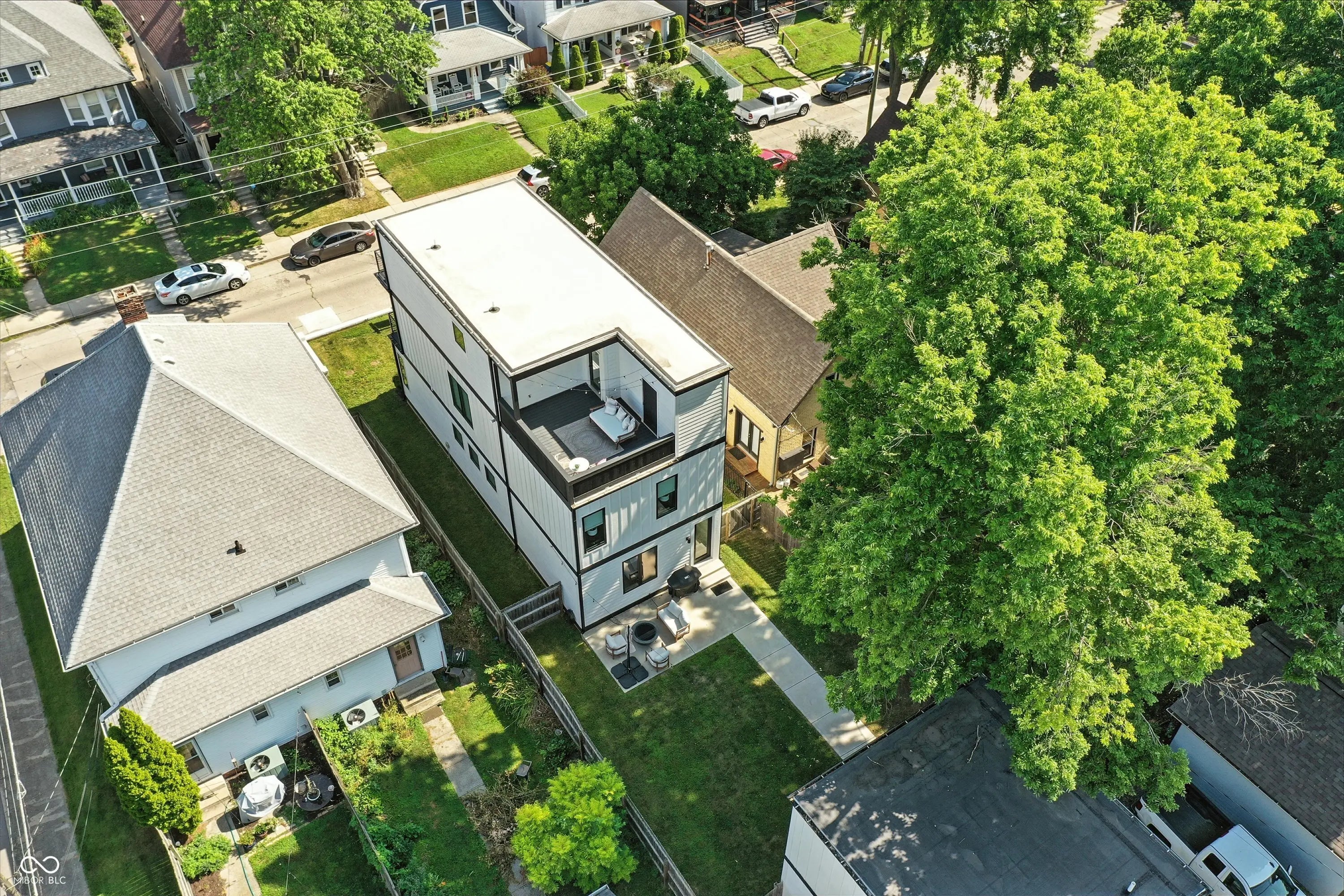 1405 E Vermont Street MLS 22047693 Arsenal Park photo 57