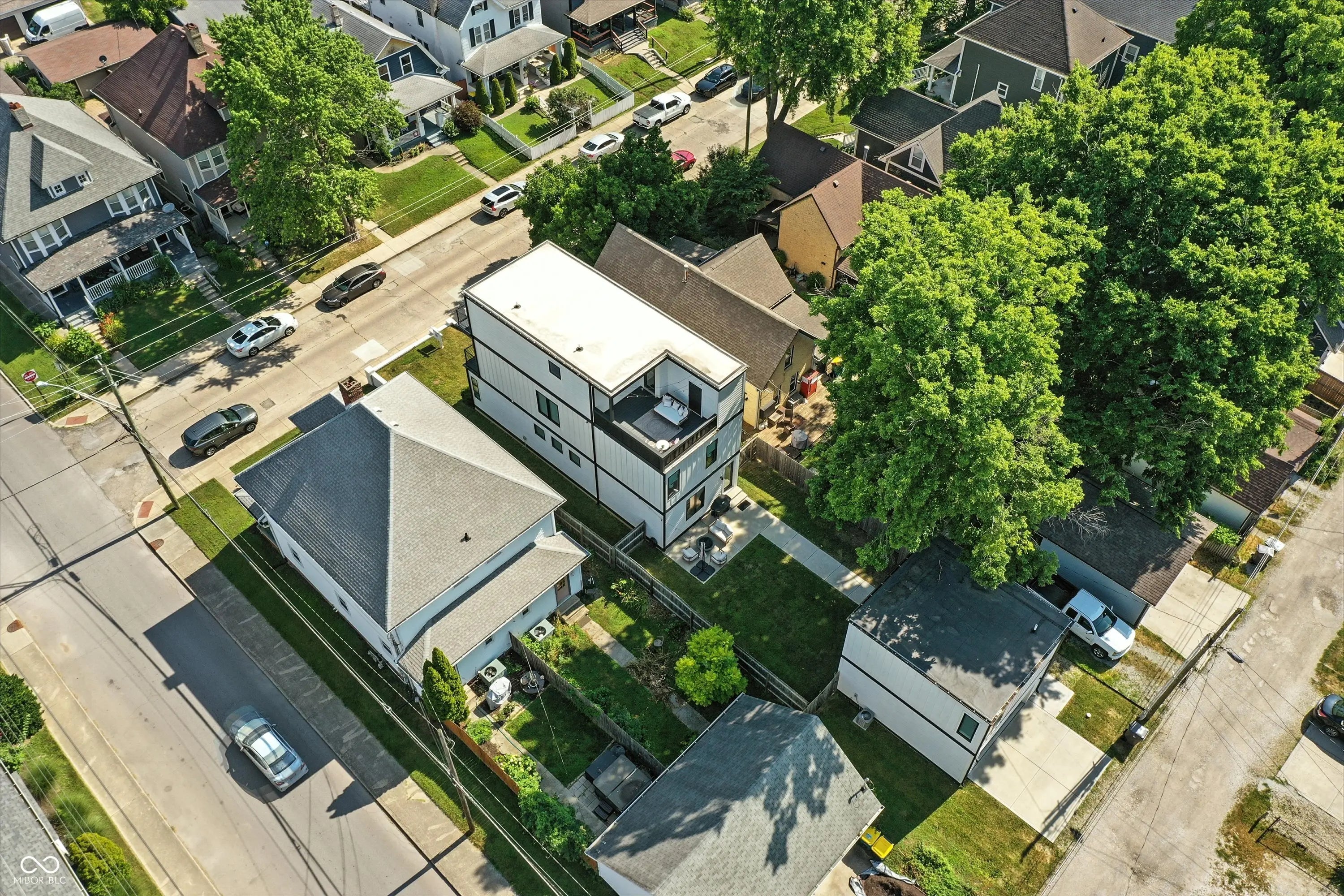 1405 E Vermont Street MLS 22047693 Arsenal Park photo 58