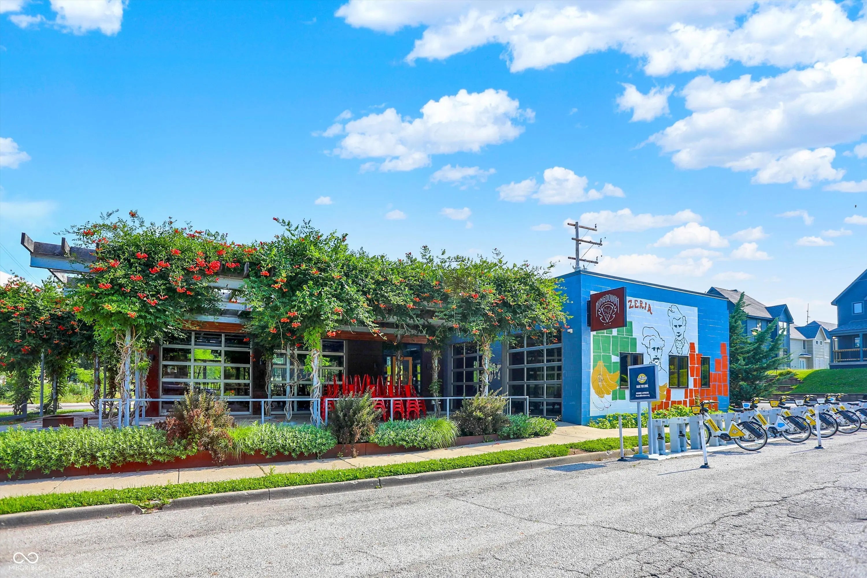 1405 E Vermont Street MLS 22047693 Arsenal Park photo 64