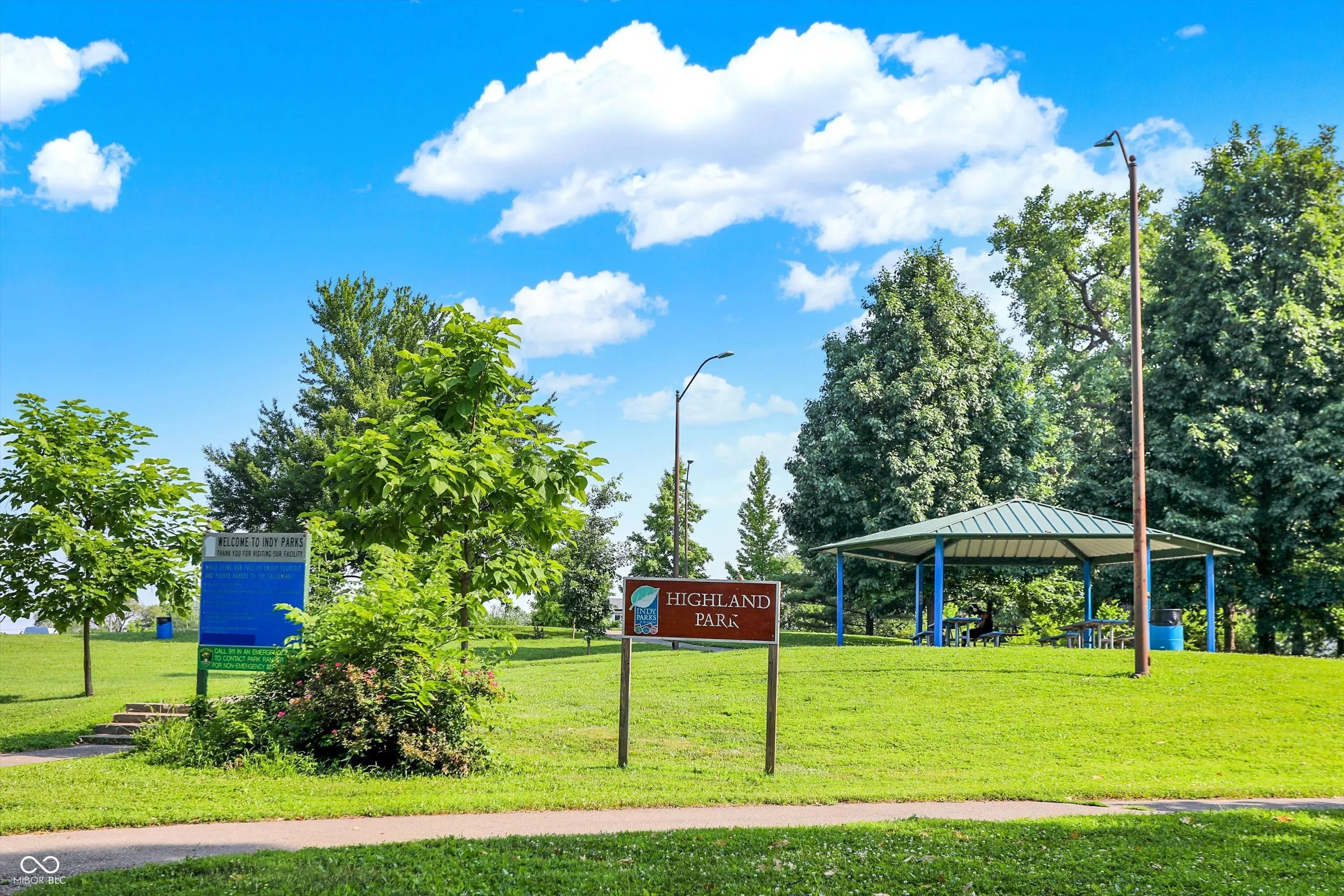 1405 E Vermont Street MLS 22047693 Arsenal Park photo 65