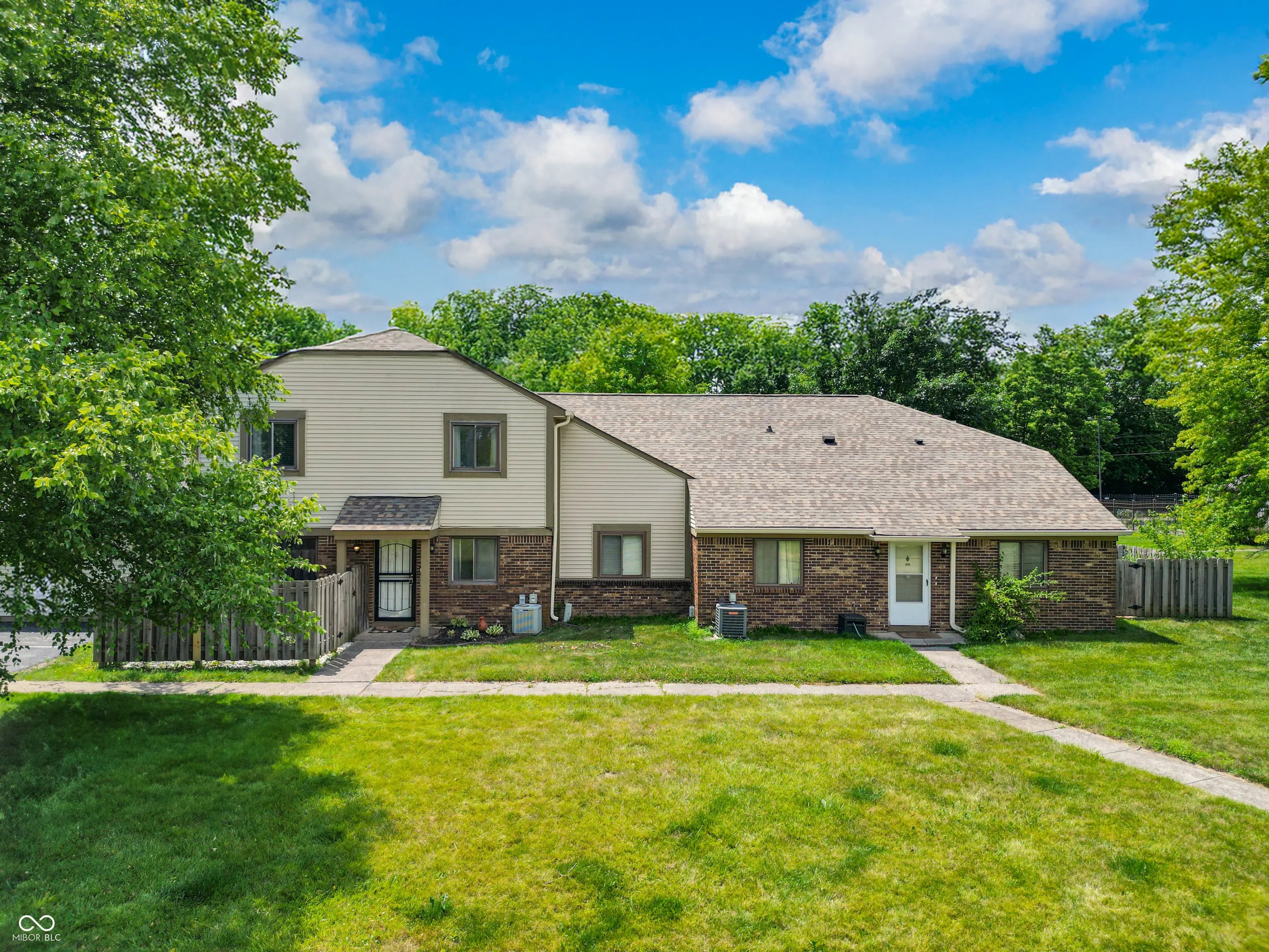 5965 Deerwood Court, Indianapolis