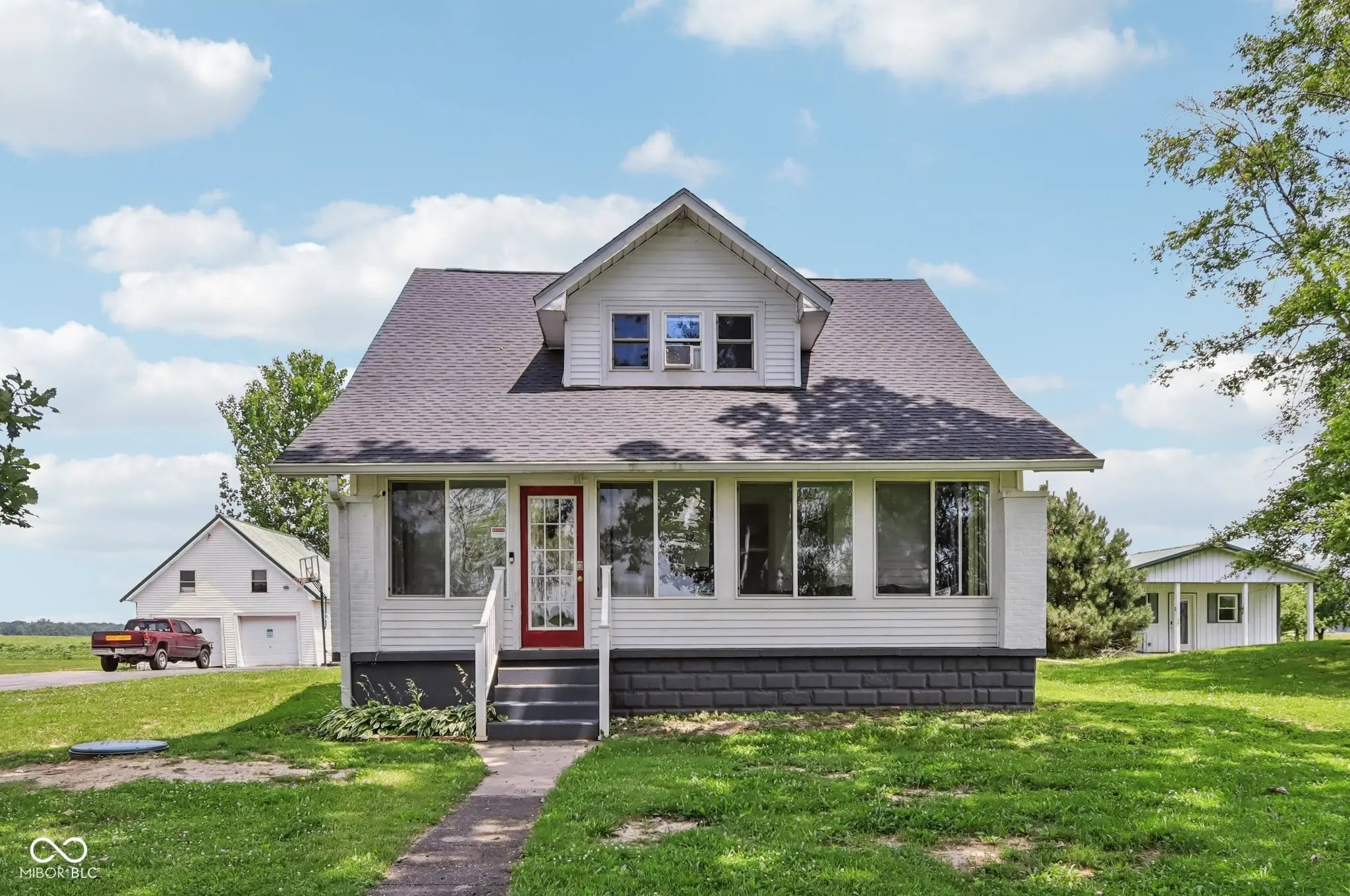 26735 Six Points Road, Sheridan