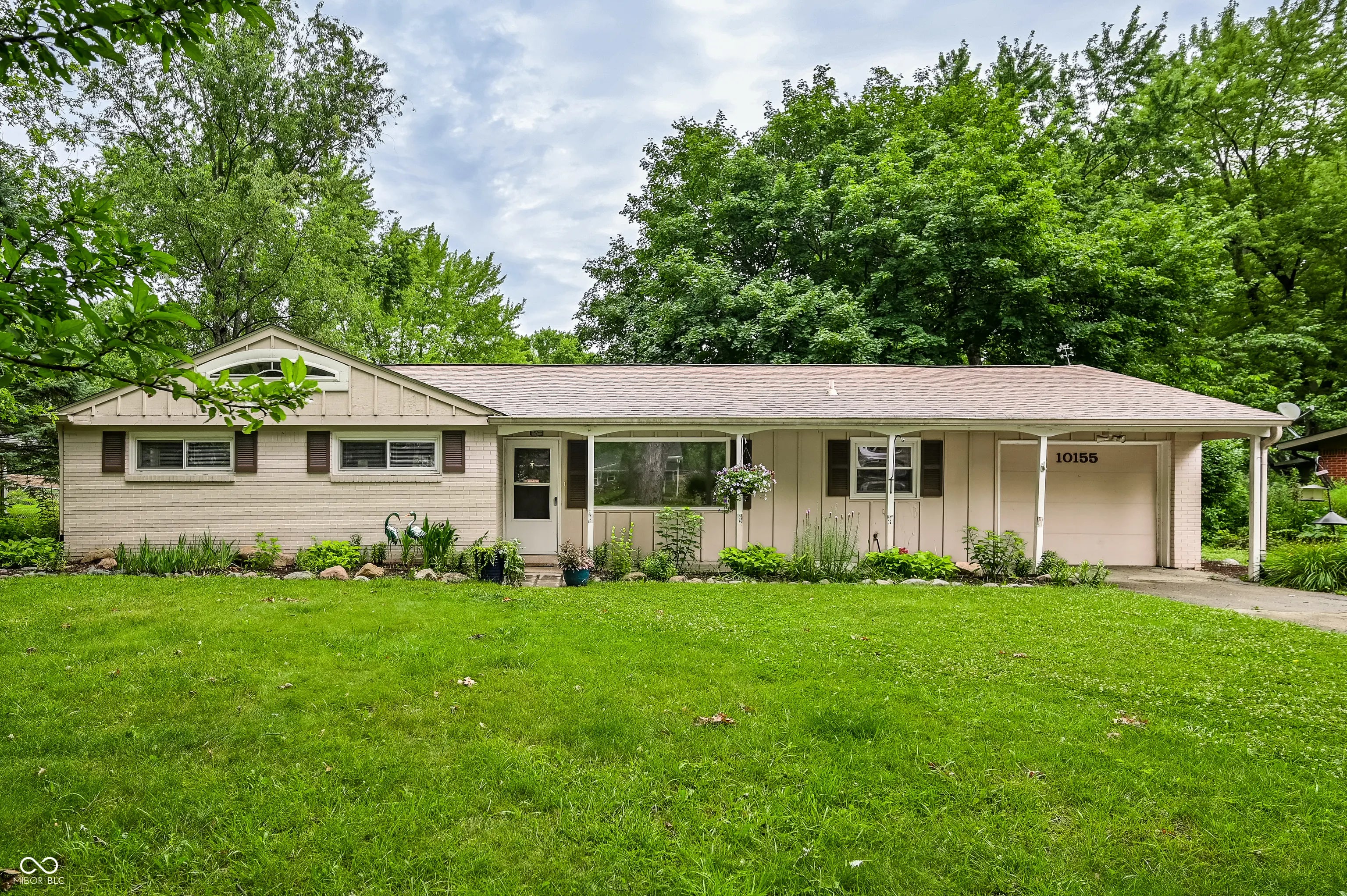 10155 Orchard Park Drive W, Carmel