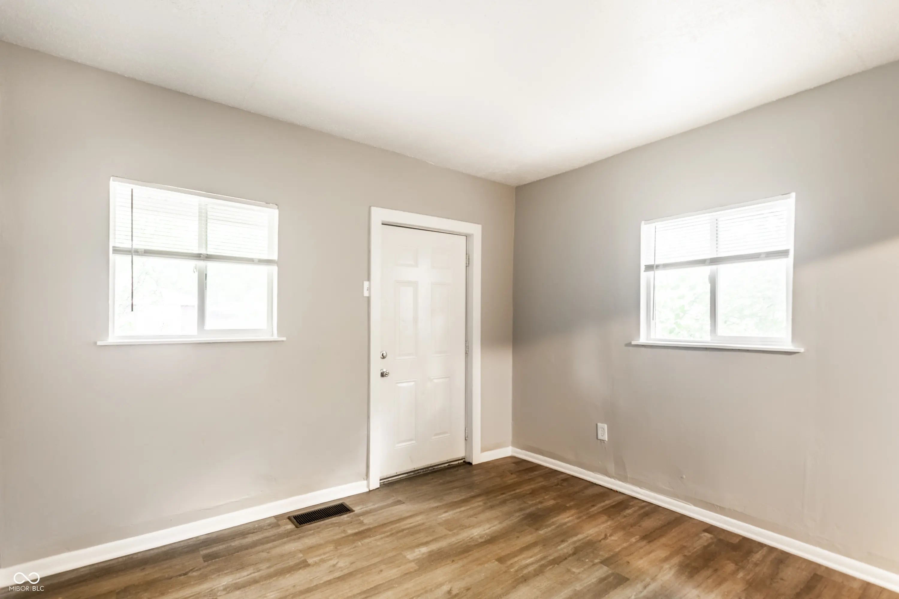 137 S Sheridan Avenue MLS 22048037 Tilford & Thrashers photo 11