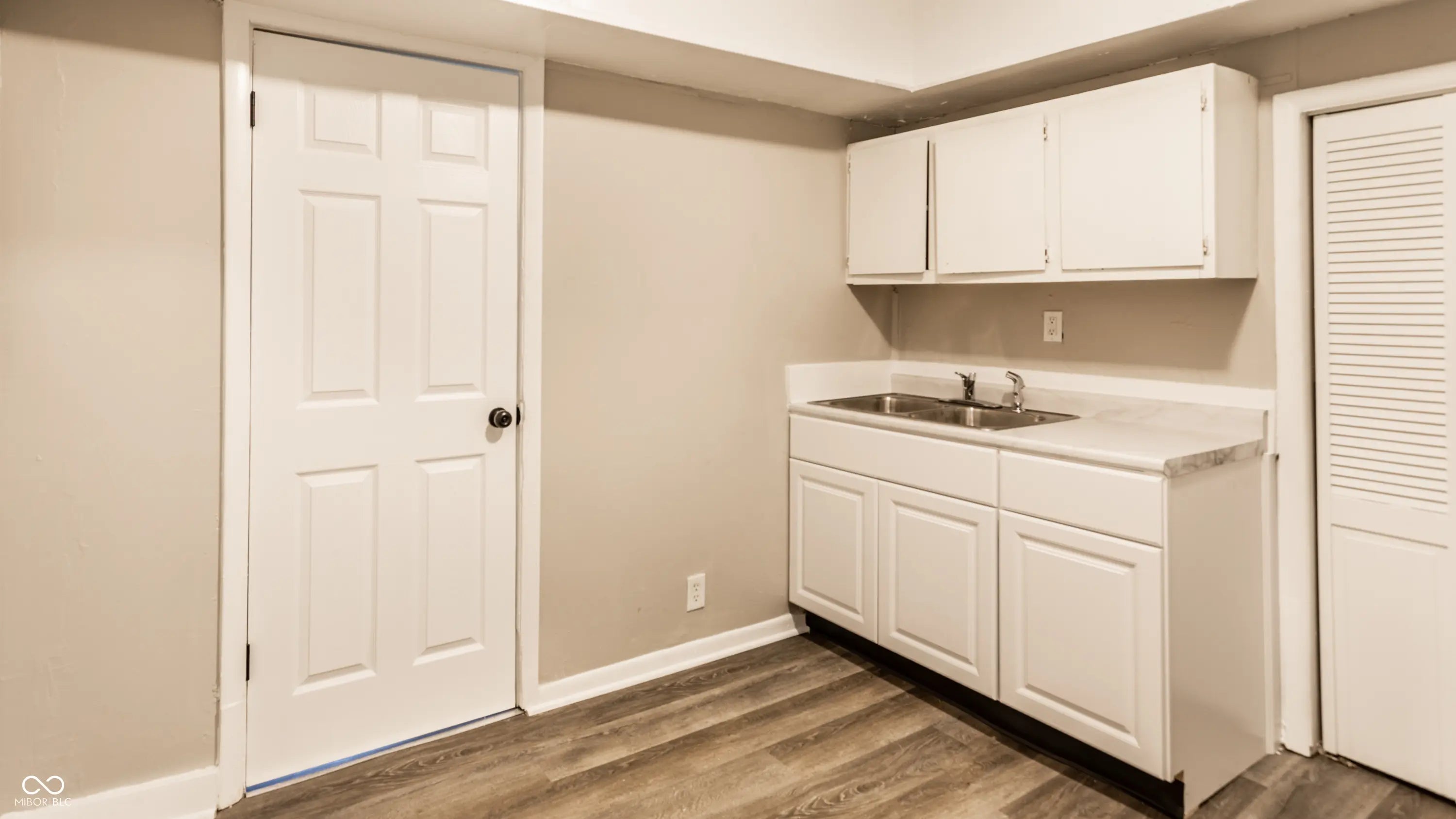 137 S Sheridan Avenue MLS 22048037 Tilford & Thrashers photo 18