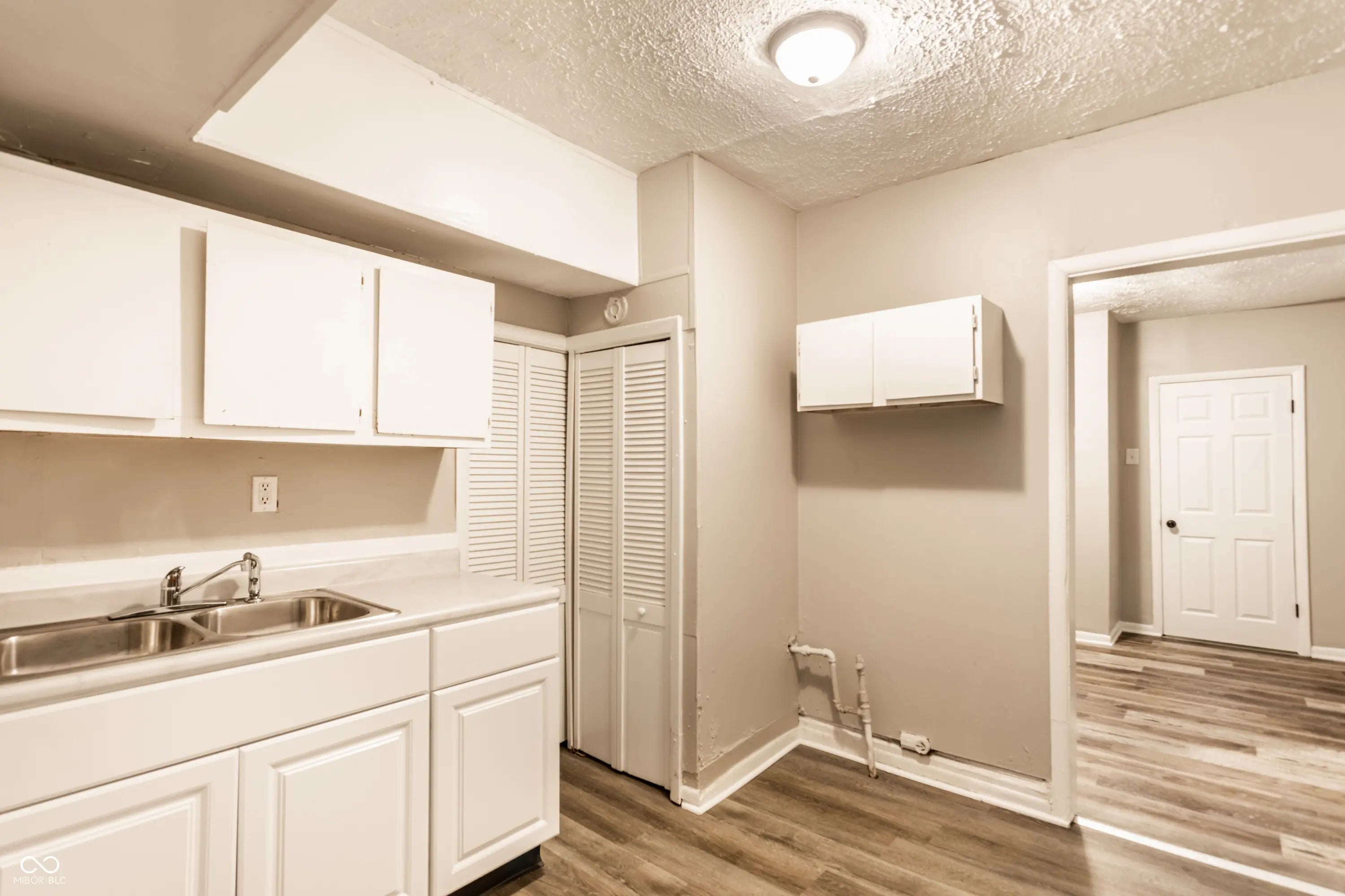 137 S Sheridan Avenue MLS 22048037 Tilford & Thrashers photo 19