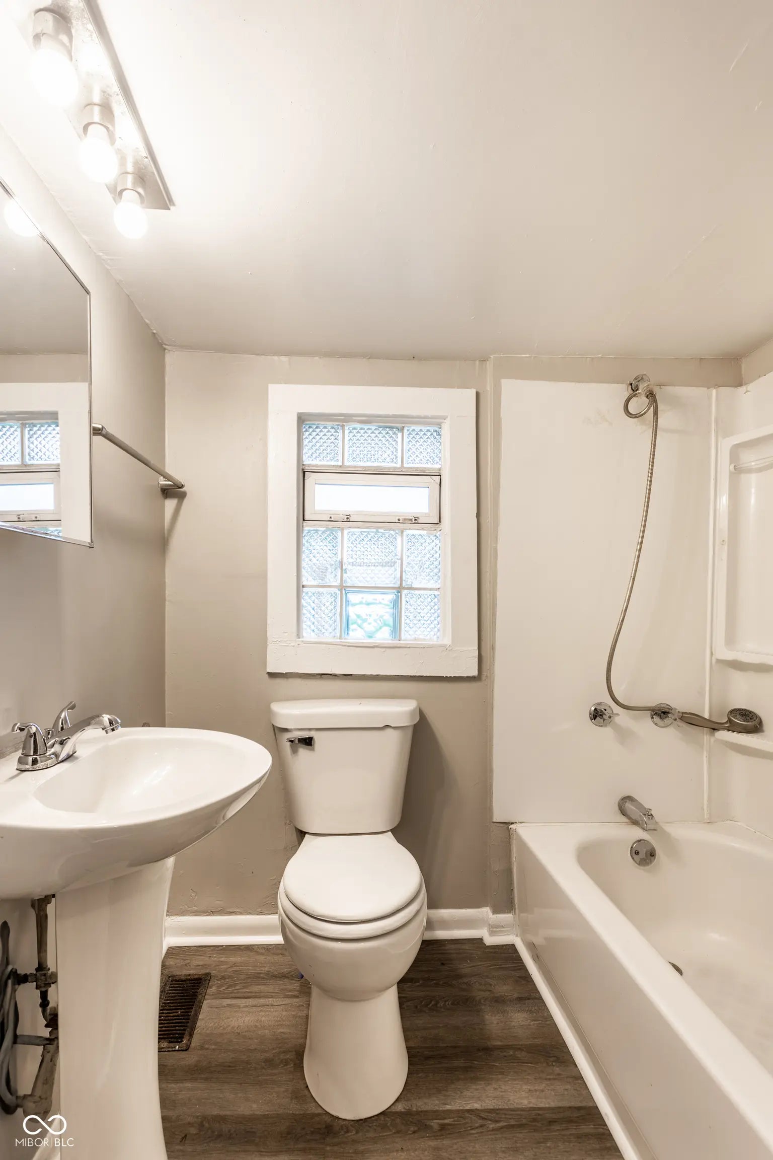 137 S Sheridan Avenue MLS 22048037 Tilford & Thrashers photo 21