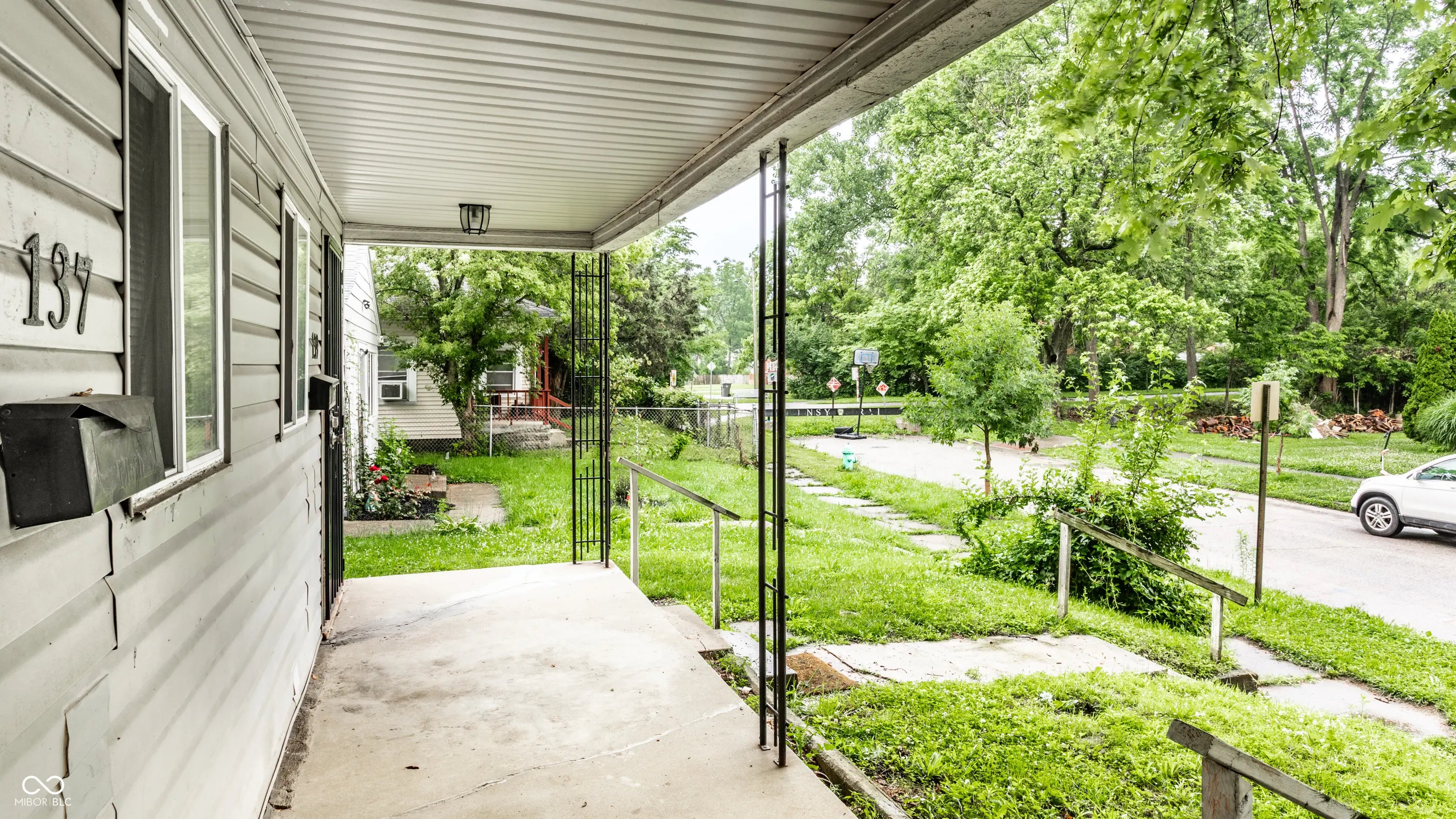 137 S Sheridan Avenue MLS 22048037 Tilford & Thrashers photo 6