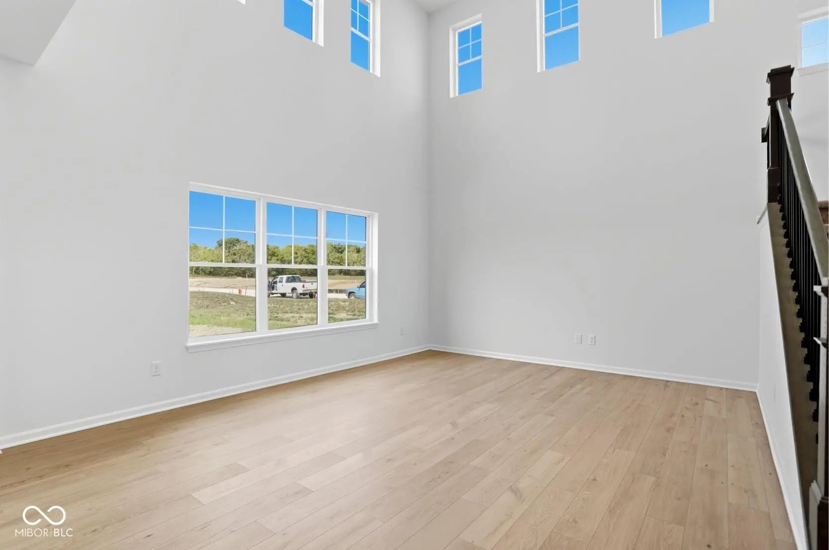 19824 Atwater Avenue MLS 22048151 Atwater photo 5