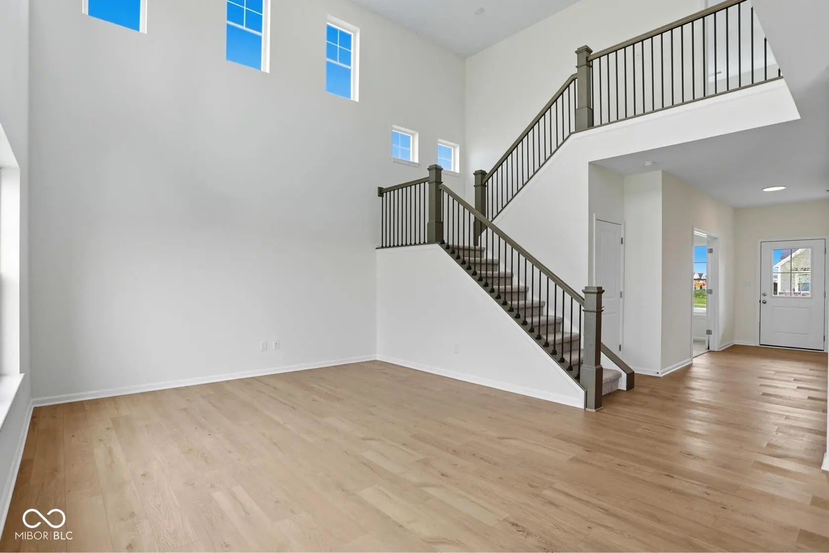 19824 Atwater Avenue MLS 22048151 Atwater photo 7