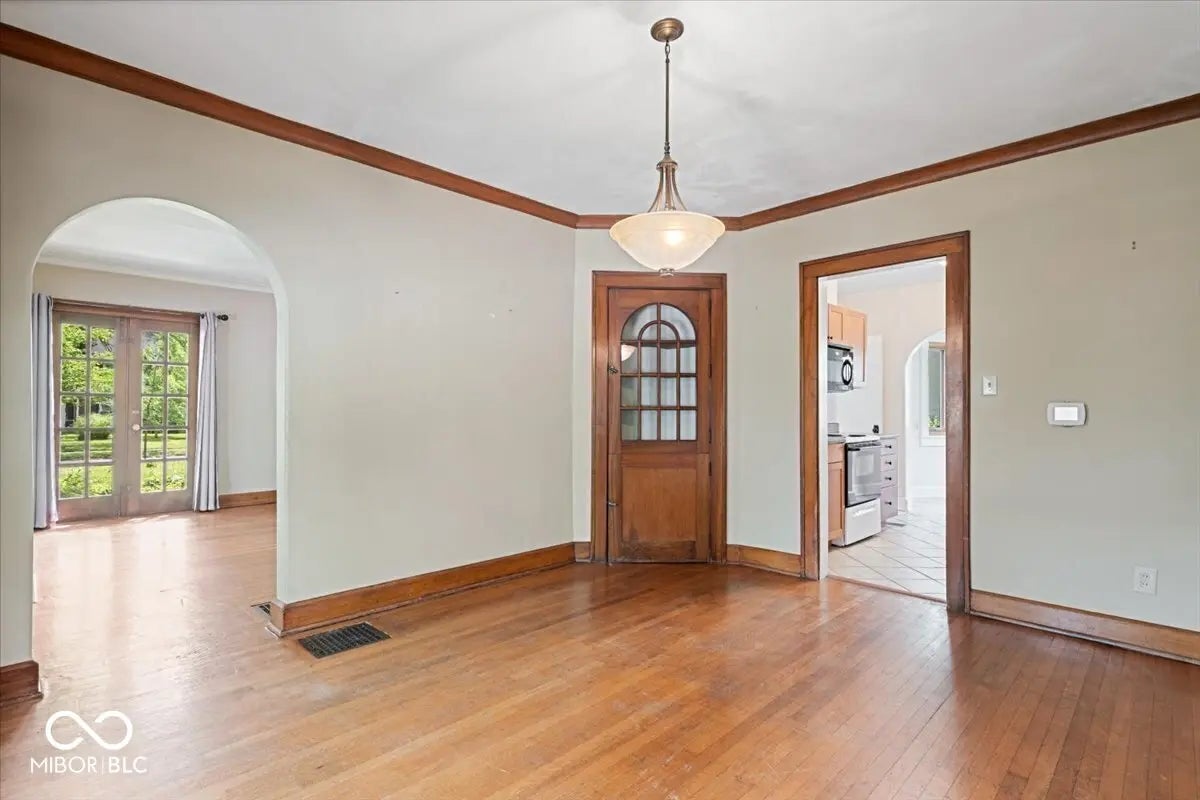 4652 N Kenwood Avenue MLS 22048154 Arthur V Brown S East Meridian H photo 11