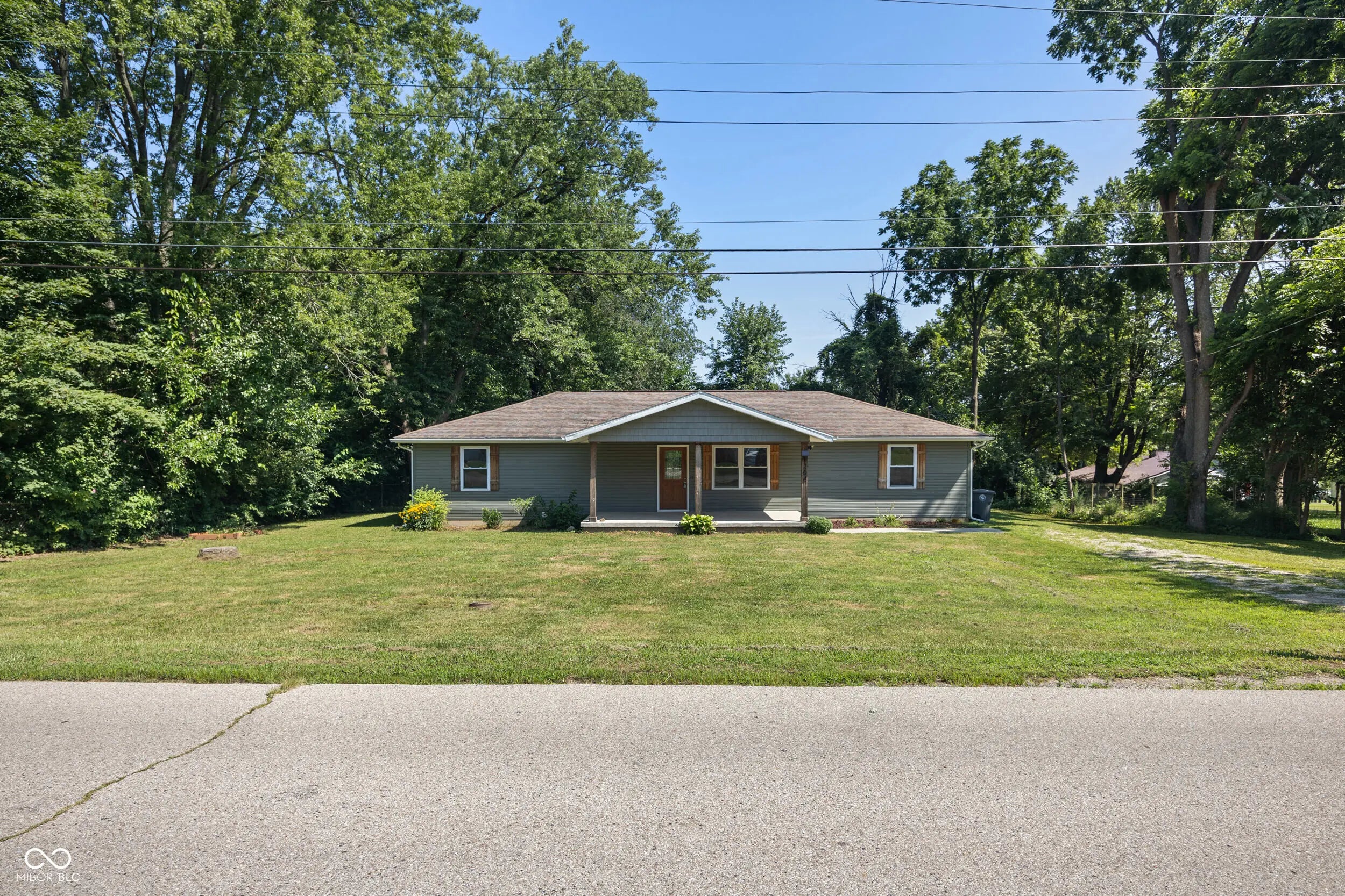 1204 Flint Drive, Connersville