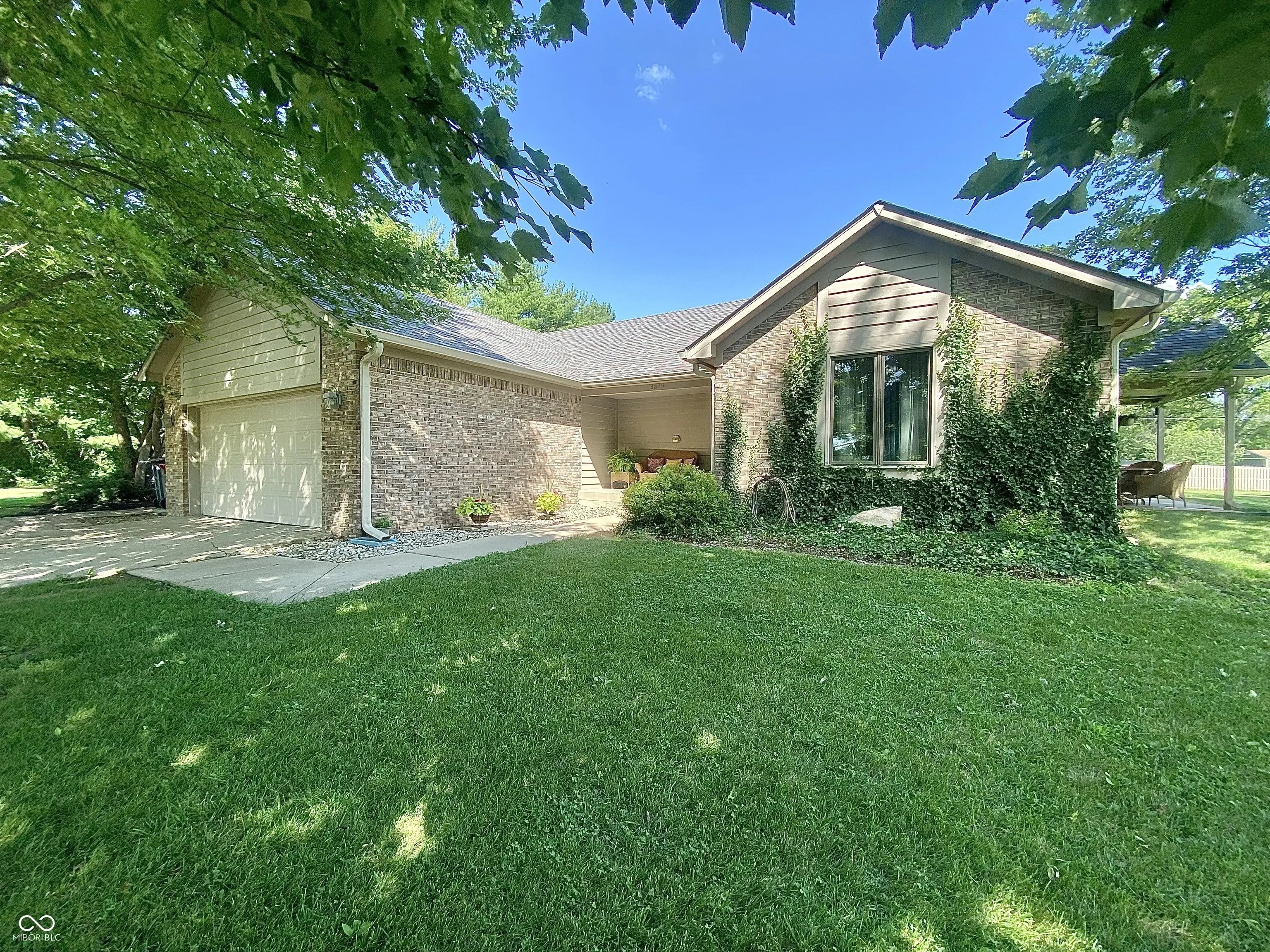 Photo of 8829 Tracy Drive Clayton, IN 46118