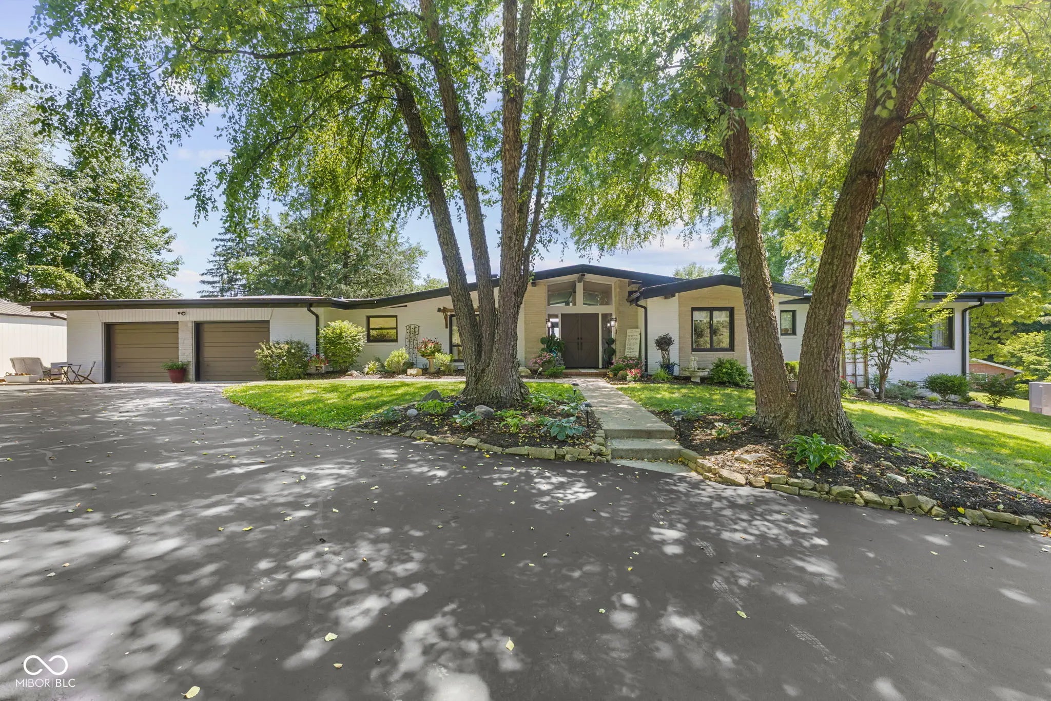 589 Valley Drive, Martinsville