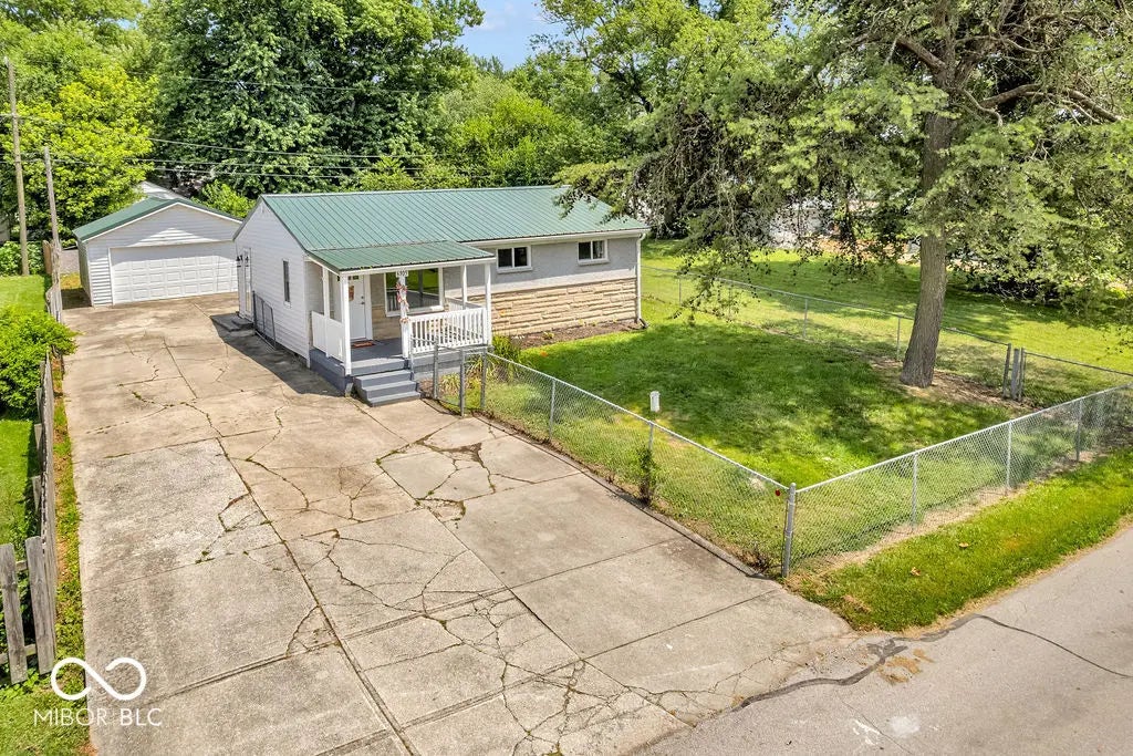 Photo of 6305 Vigo Drive Clayton, IN 46118