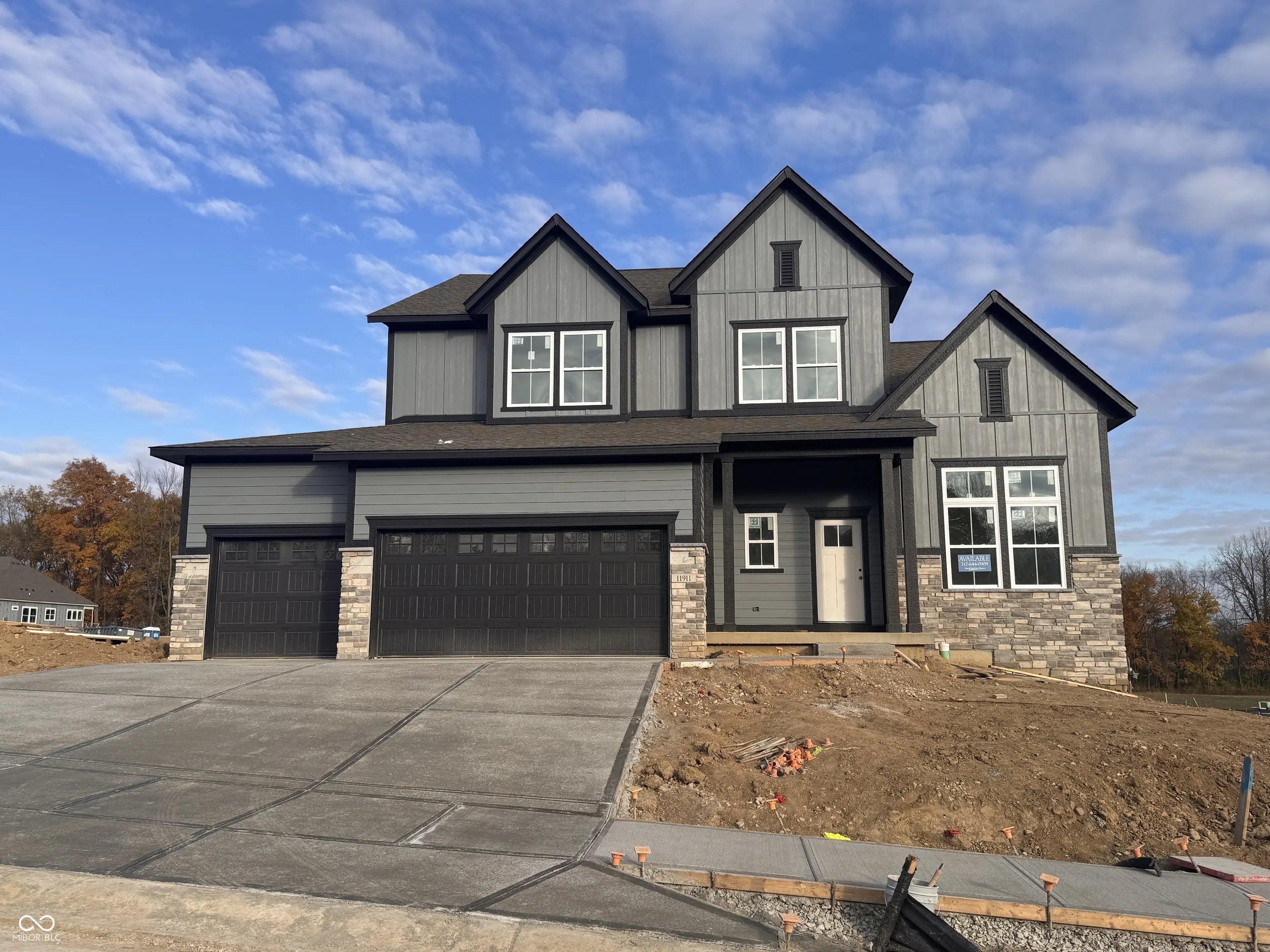 11911 Gray Ghost Way, Fishers