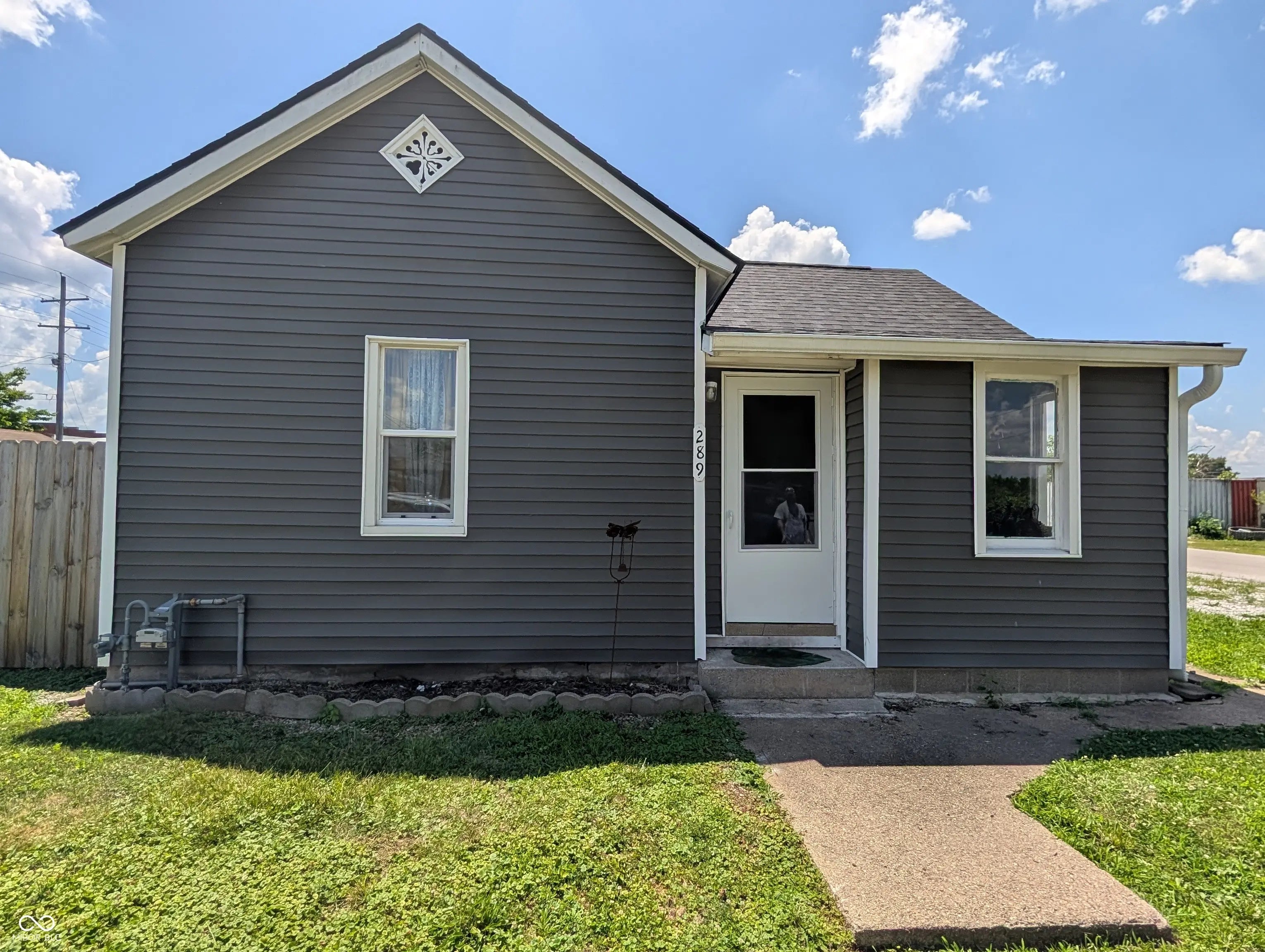 289 W Walnut Street, Martinsville