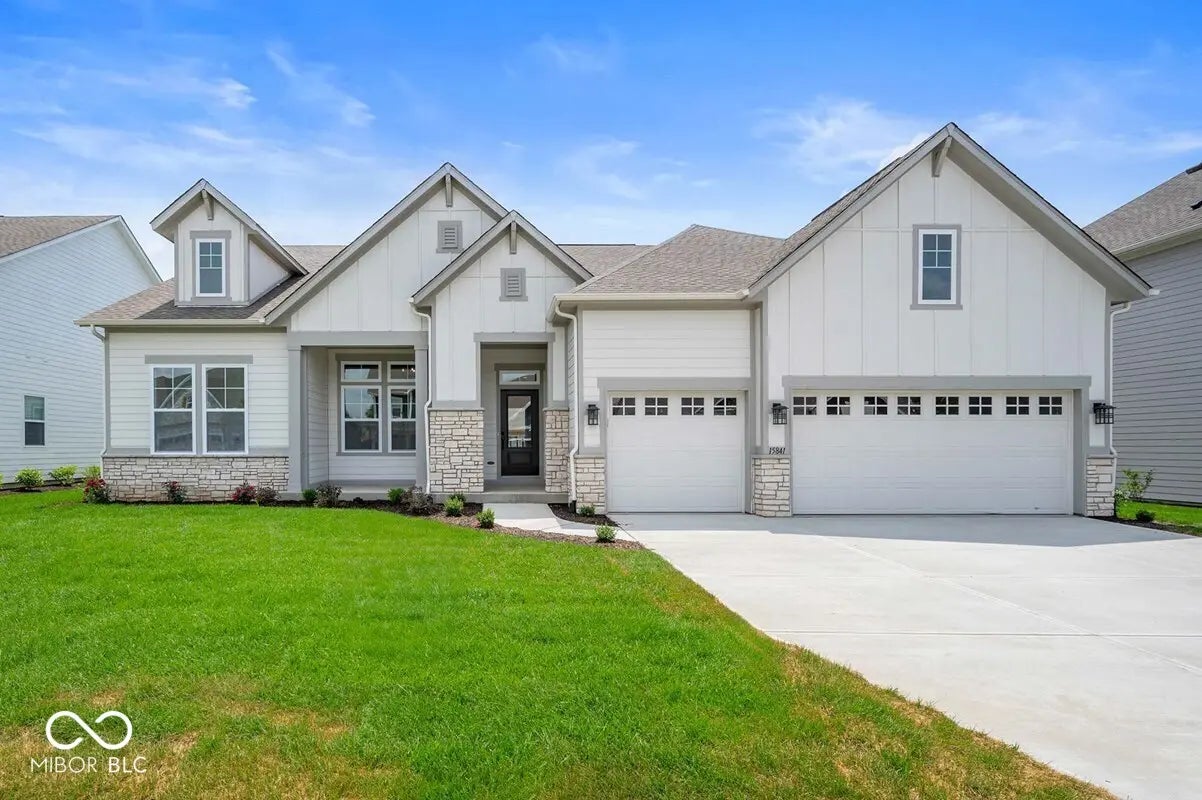 19756 Chatham Shore Lane, Westfield