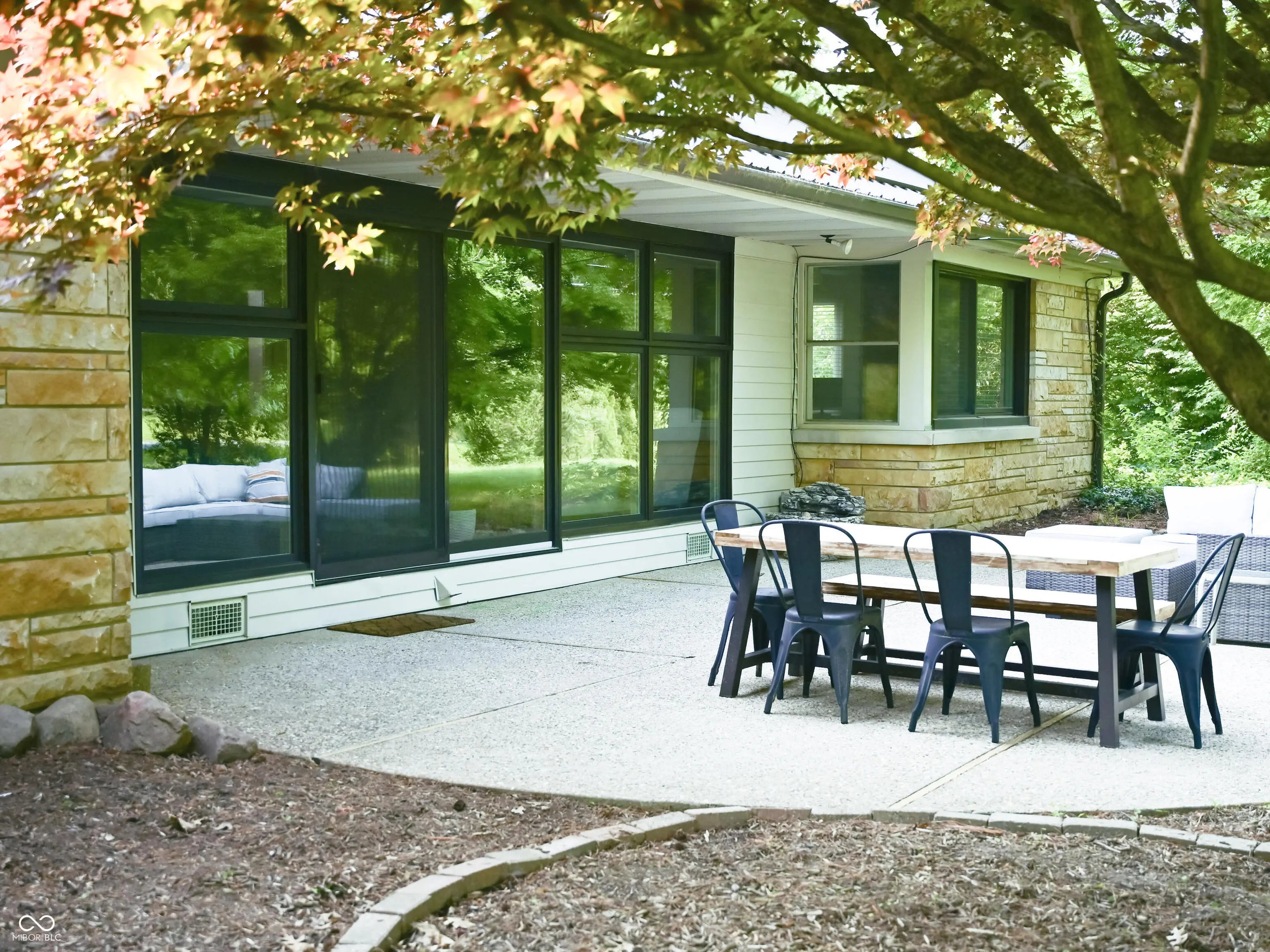 411 S Pleasant Ridge Road, Bloomington