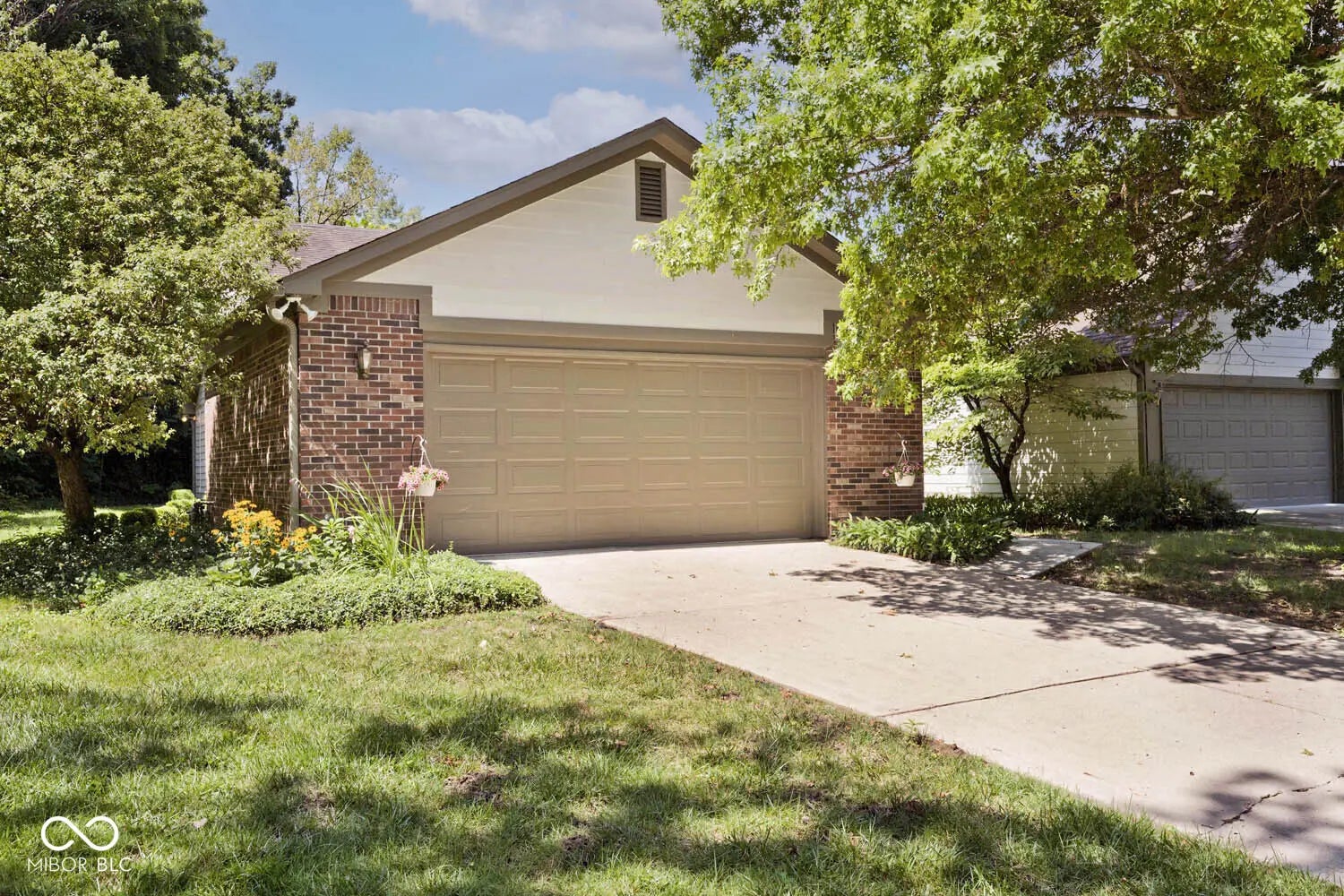 Photo of 5214 Greenwillow Court 27 Indianapolis, IN 46226
