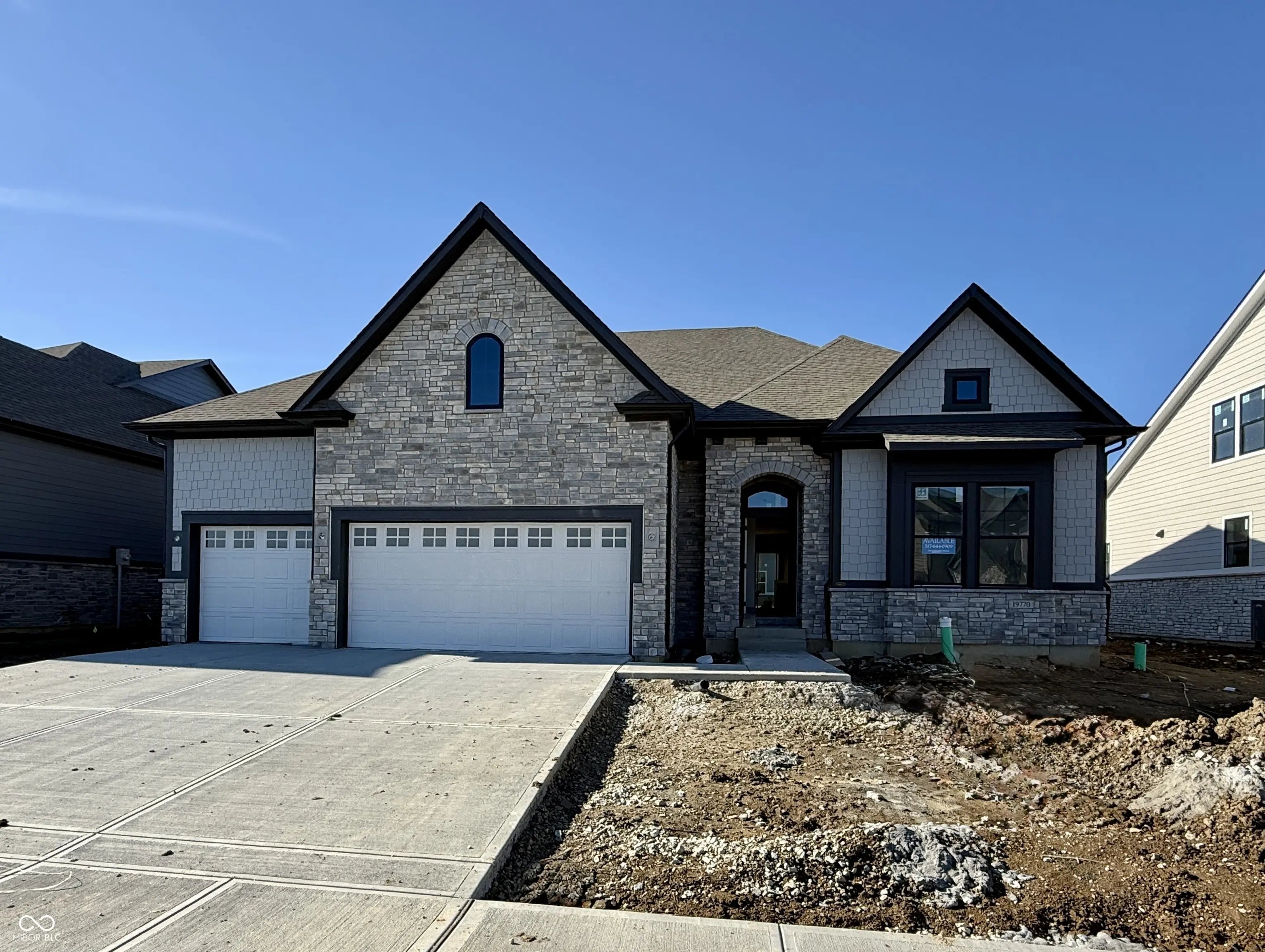 19770 Chatham Shore Lane, Westfield