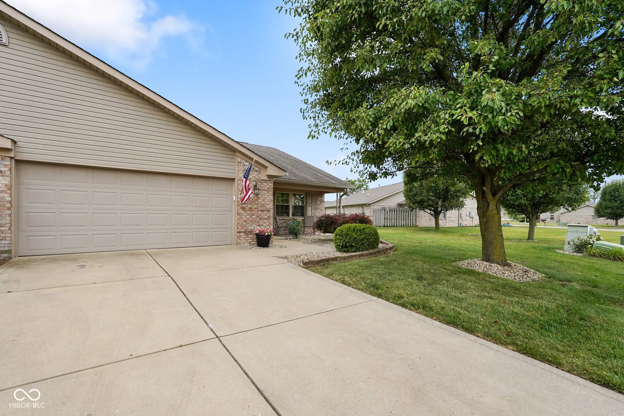 4001 Oakfield Drive, Indianapolis
