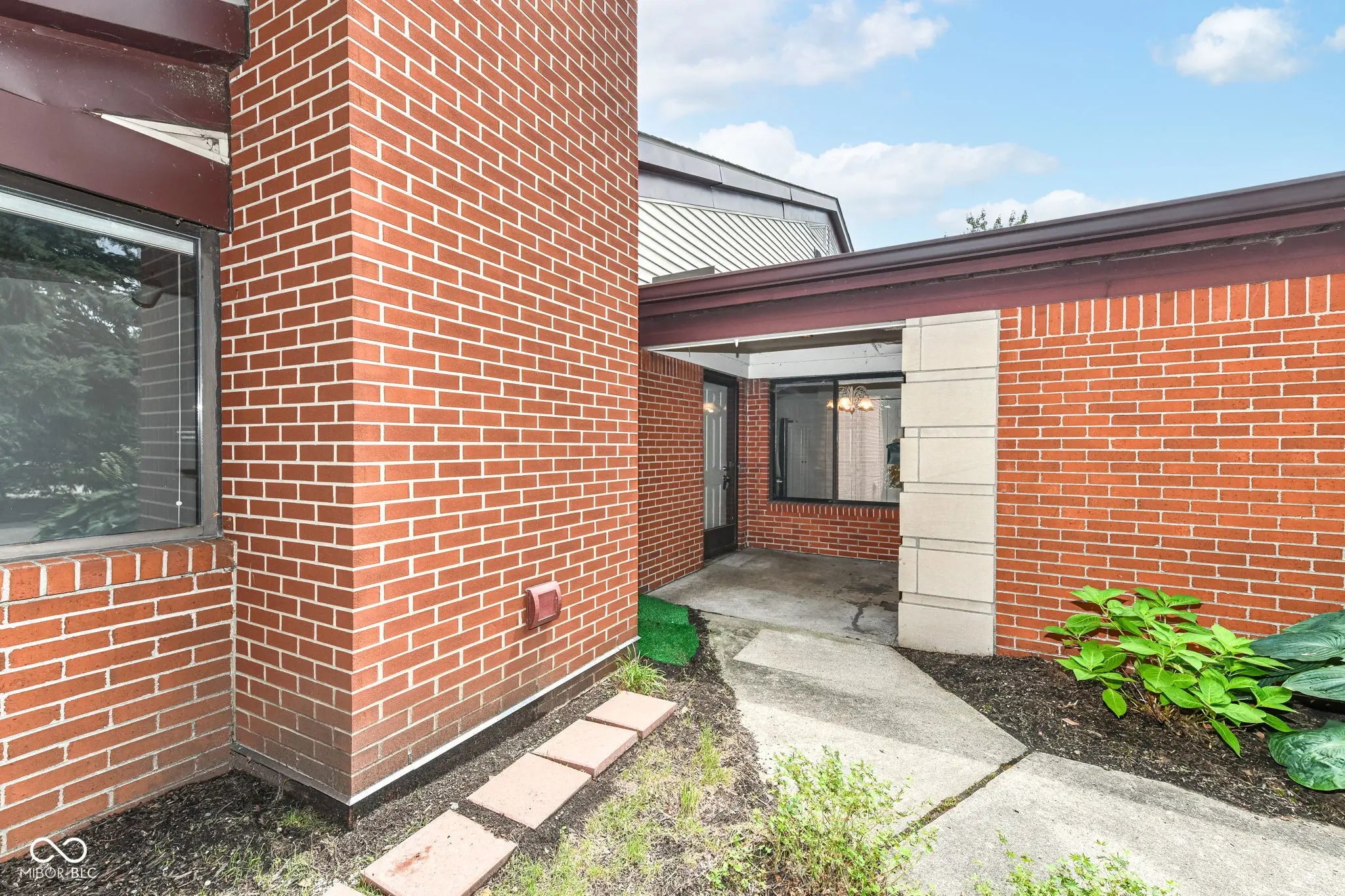 2078 Oak Run N Drive, Indianapolis