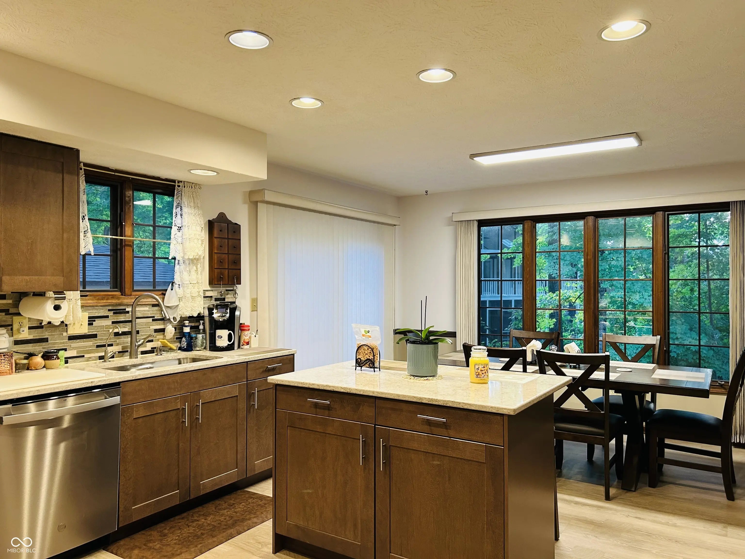 8413 Catamaran Drive MLS 22049234 Feather Cove photo 21