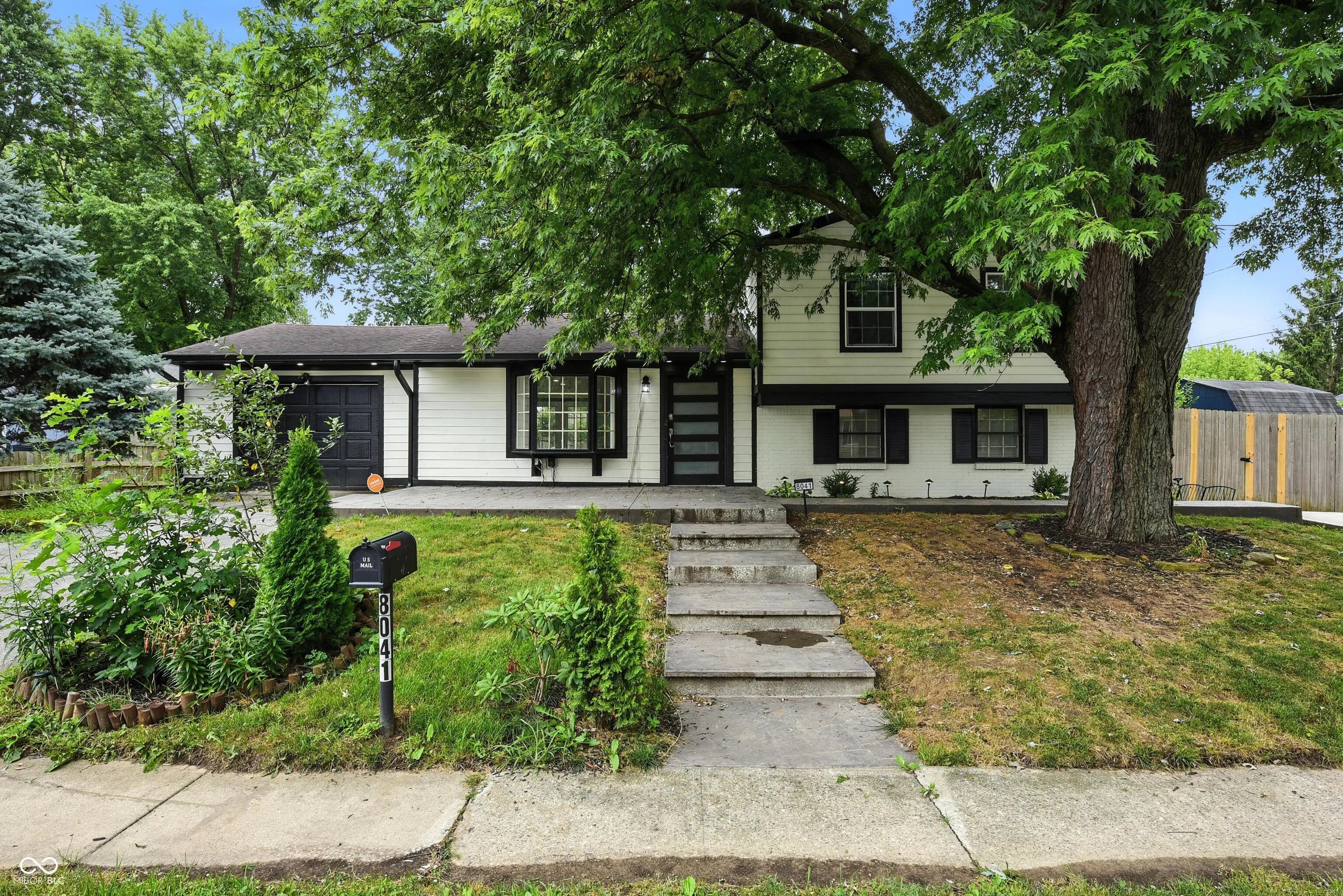 8041 Barry Road, Indianapolis