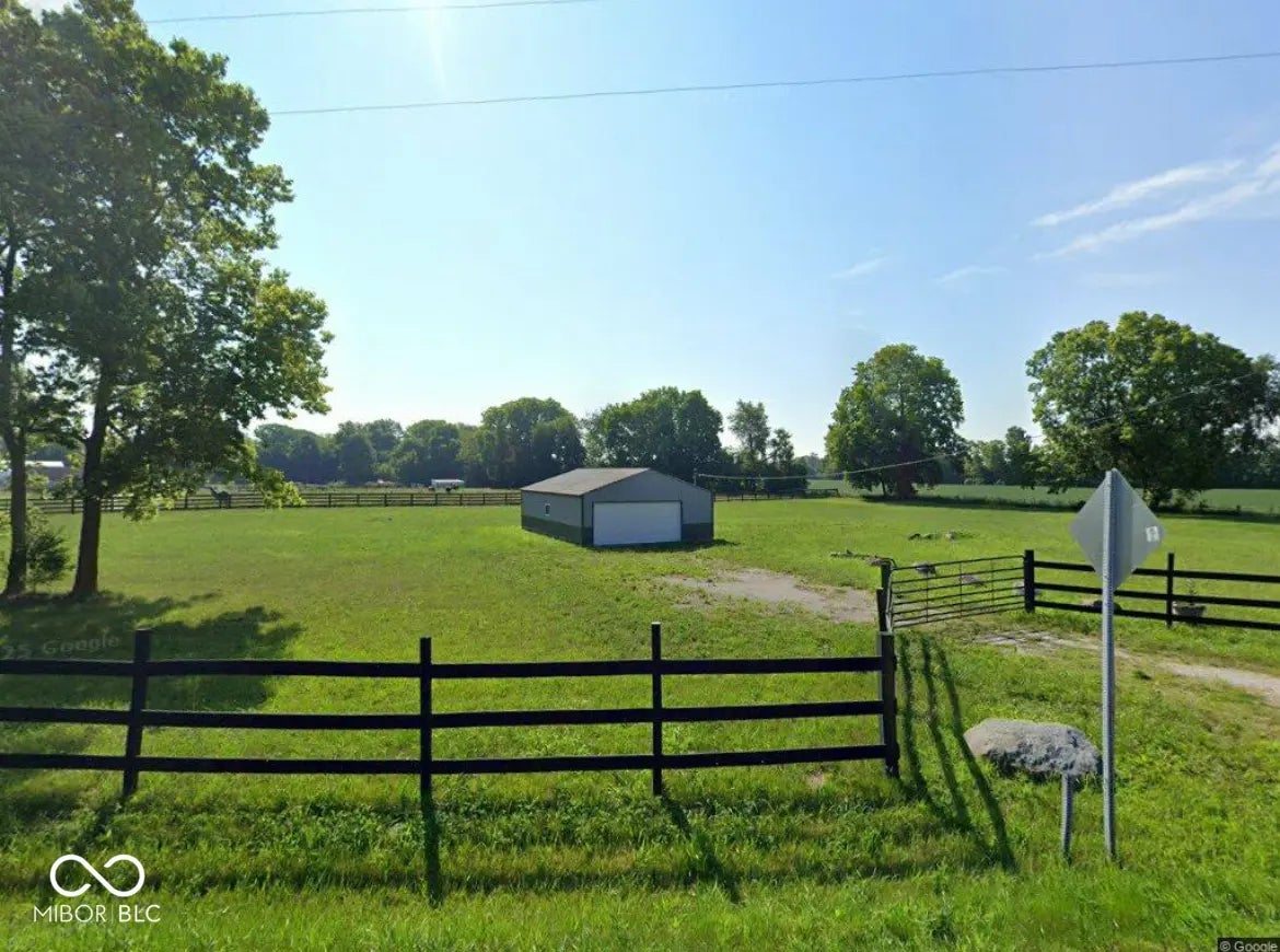 9938 S State Road 9, Pendleton